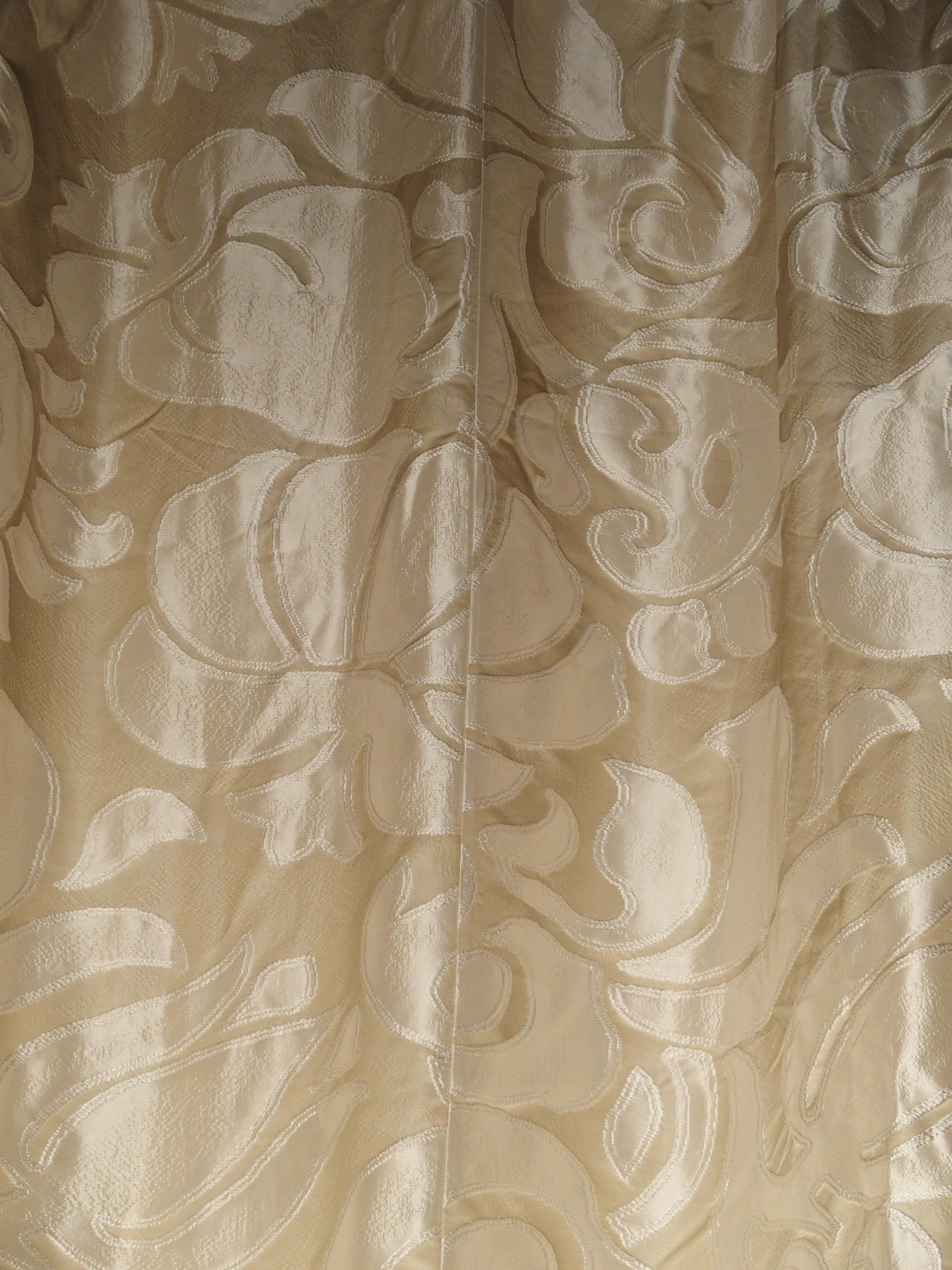 Lined Bergamo Silk Fabric 2