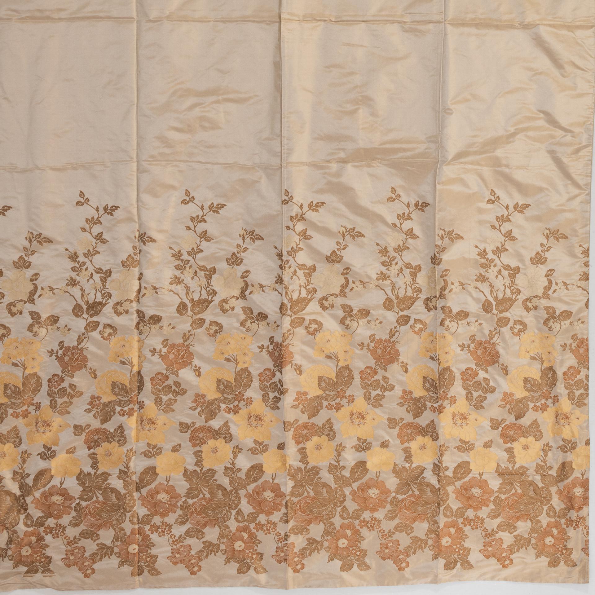 Lined Silk Curtain For Sale 3