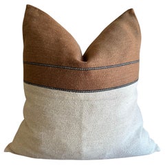 Almohada Lavada de Lino y Lana en Natural y Marrón Cera