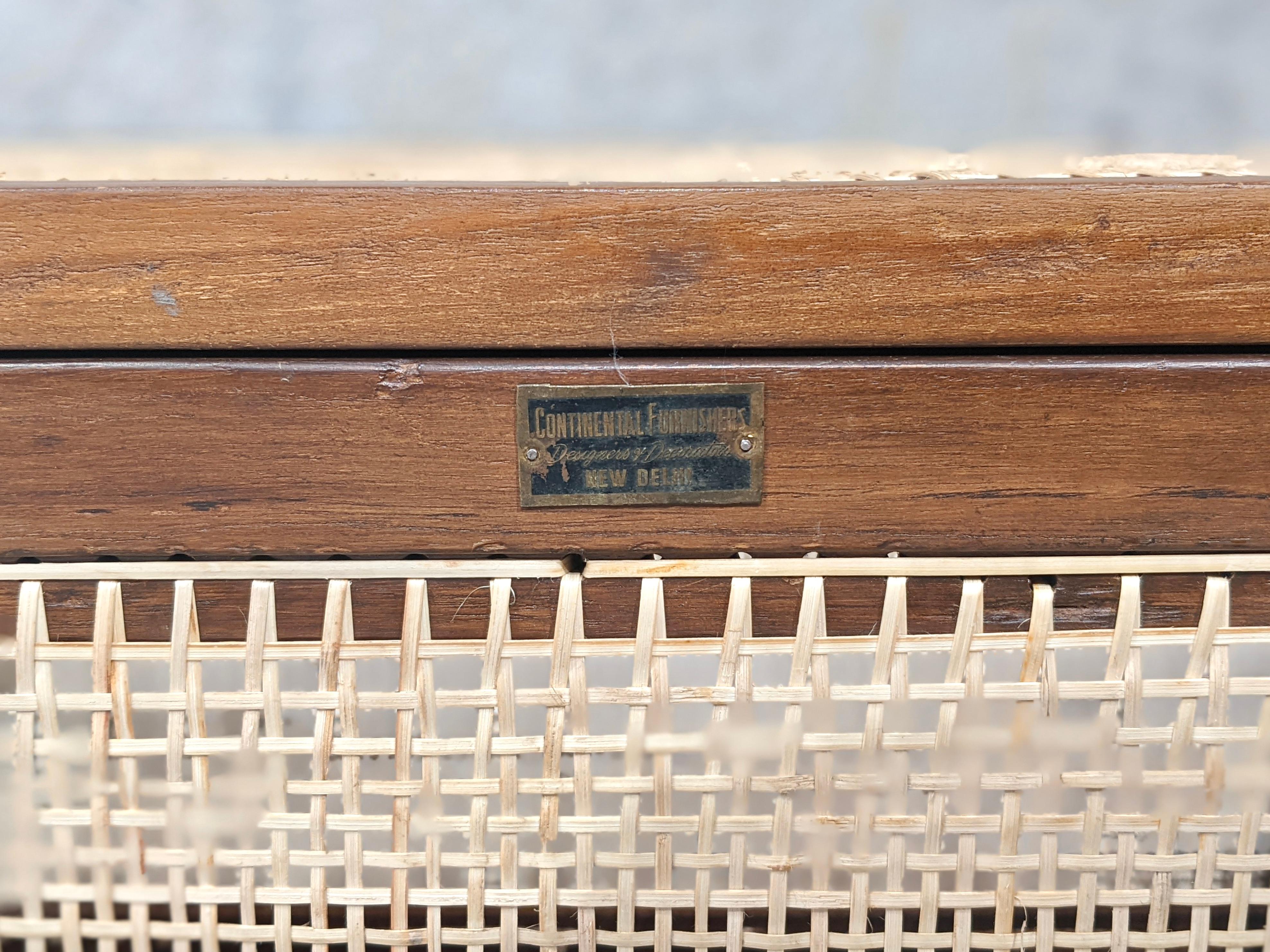 Linen box by Pierre Jeanneret.
Circa 1960. 
Indian manufacture specifying the origin of production in New Delhi. 
Good general condition. Some traces of wear due to age and use. 
Teak and cane structure.
Cane refurbished. 
Provenance : Chandigarh,