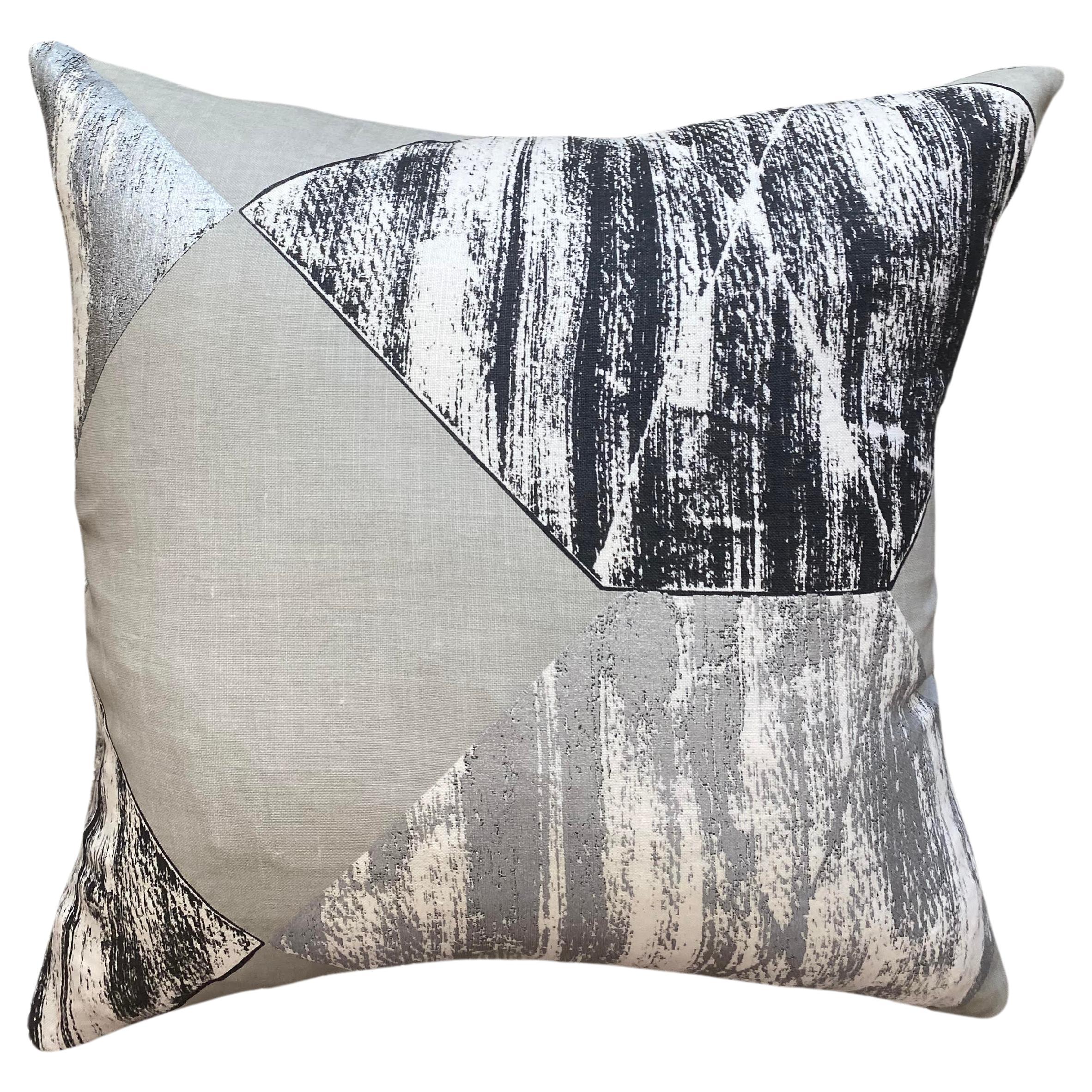 Linen Graphic Print in Grey, Black and Silver 
