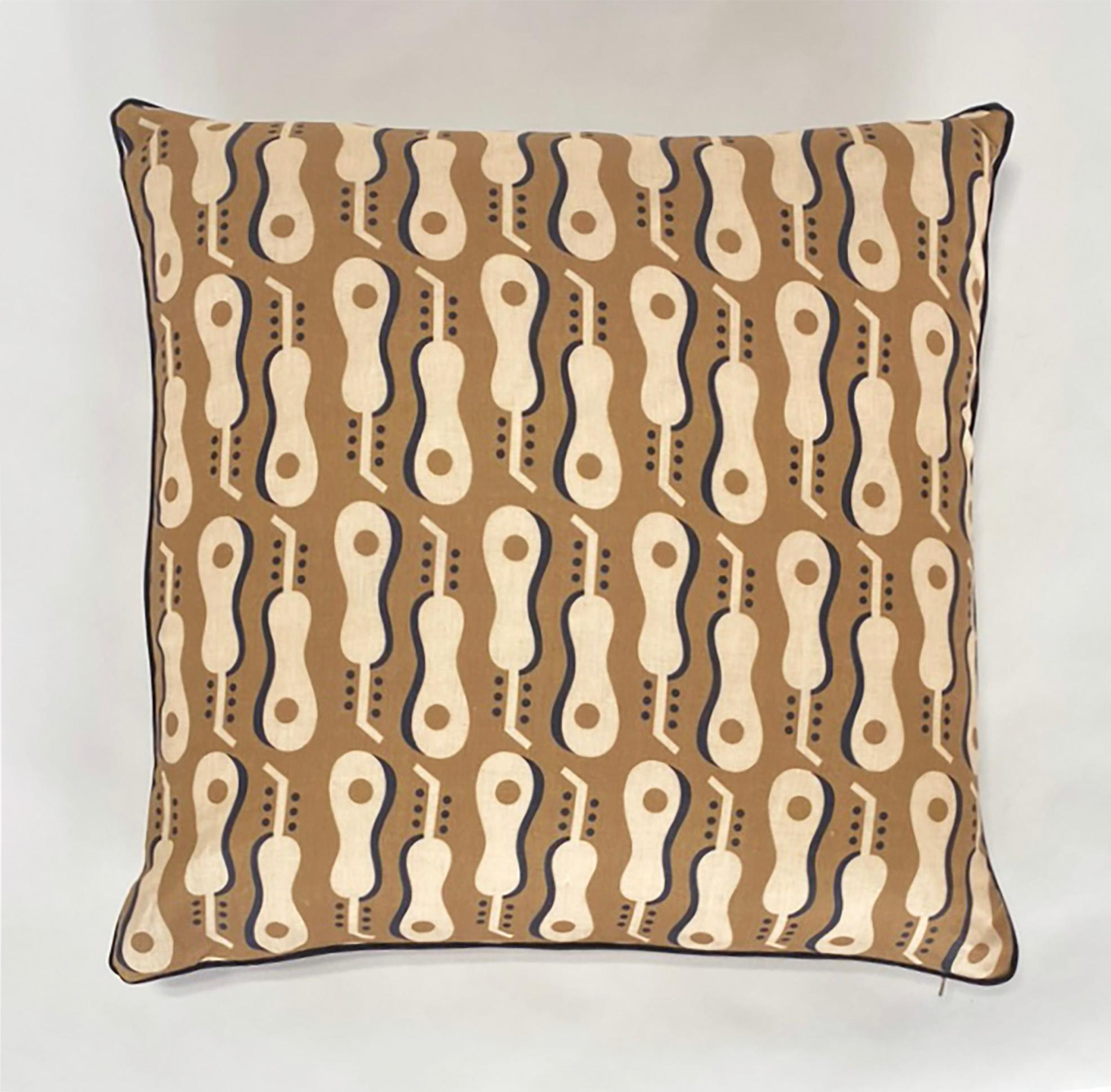 Linen Guitar Print Throw Pillow with Pattern from Tommi Parzinger Archives For Sale 5