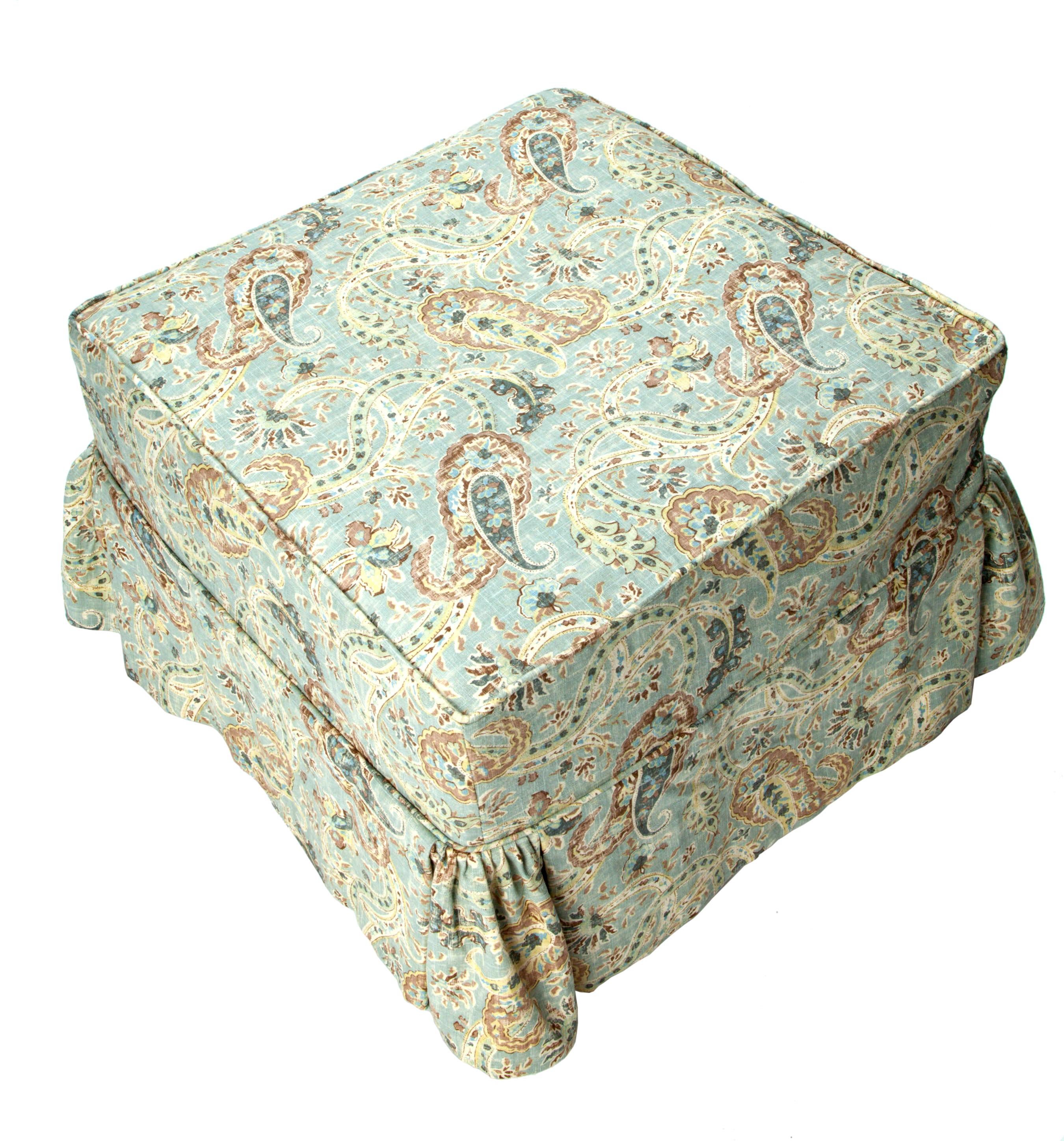 Linen Paisley Slipcovered Ottoman In Good Condition For Sale In Malibu, CA