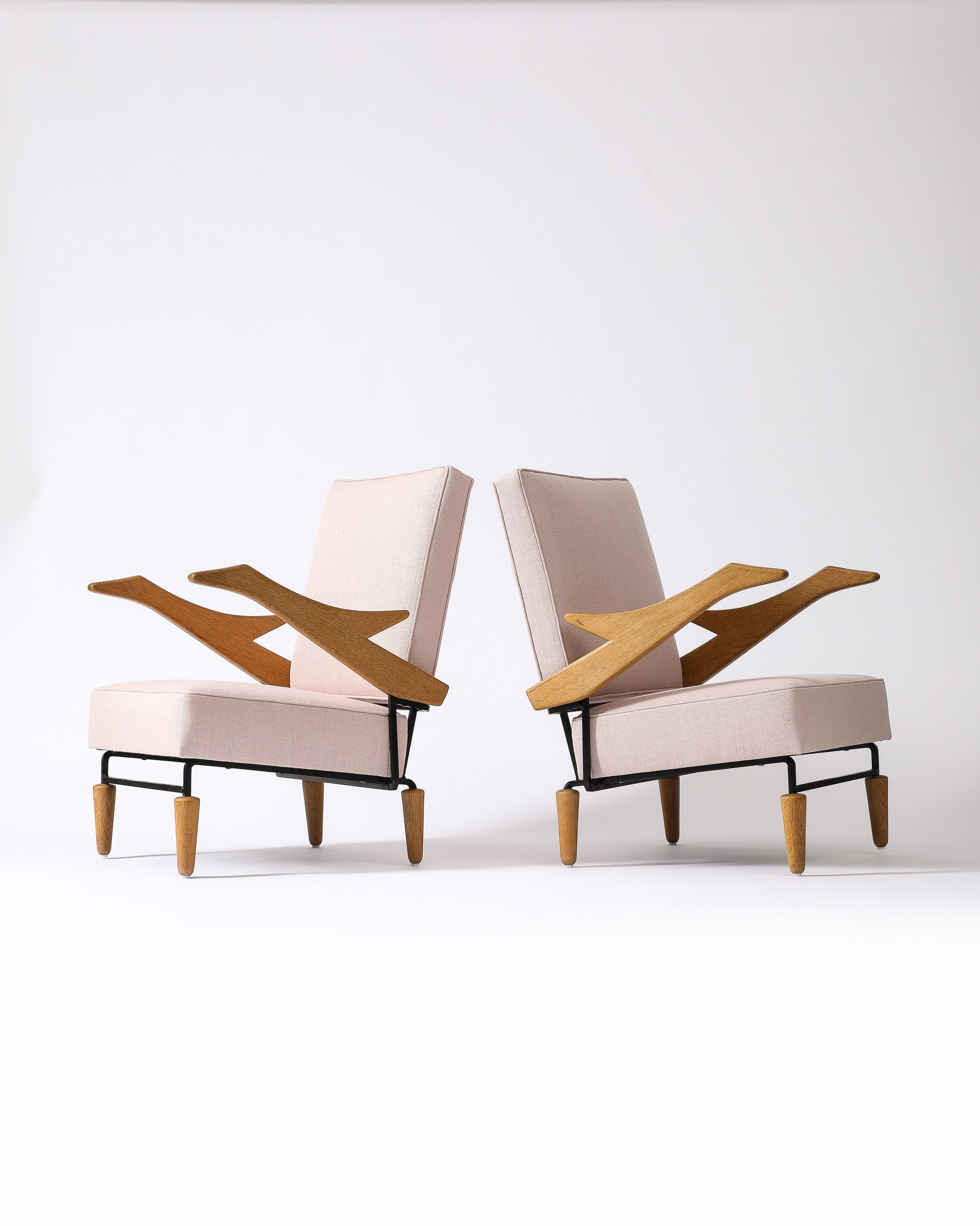 Linen, Steel, and Oak Lounge Chair, France, c. 1960 4