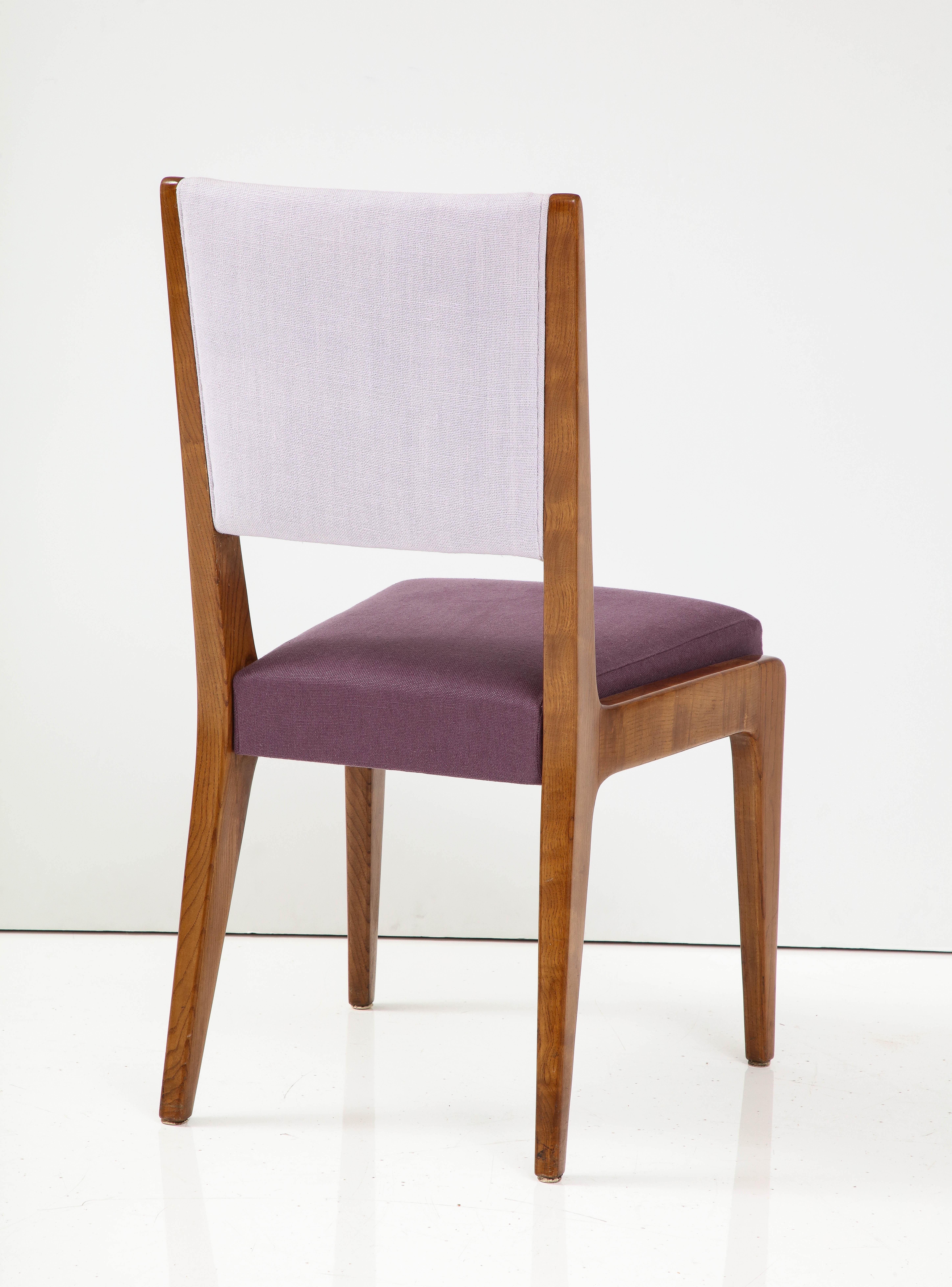 Linen Upholstered Oak Chair by Gio Ponti, Italy, circa. 1950s For Sale 4