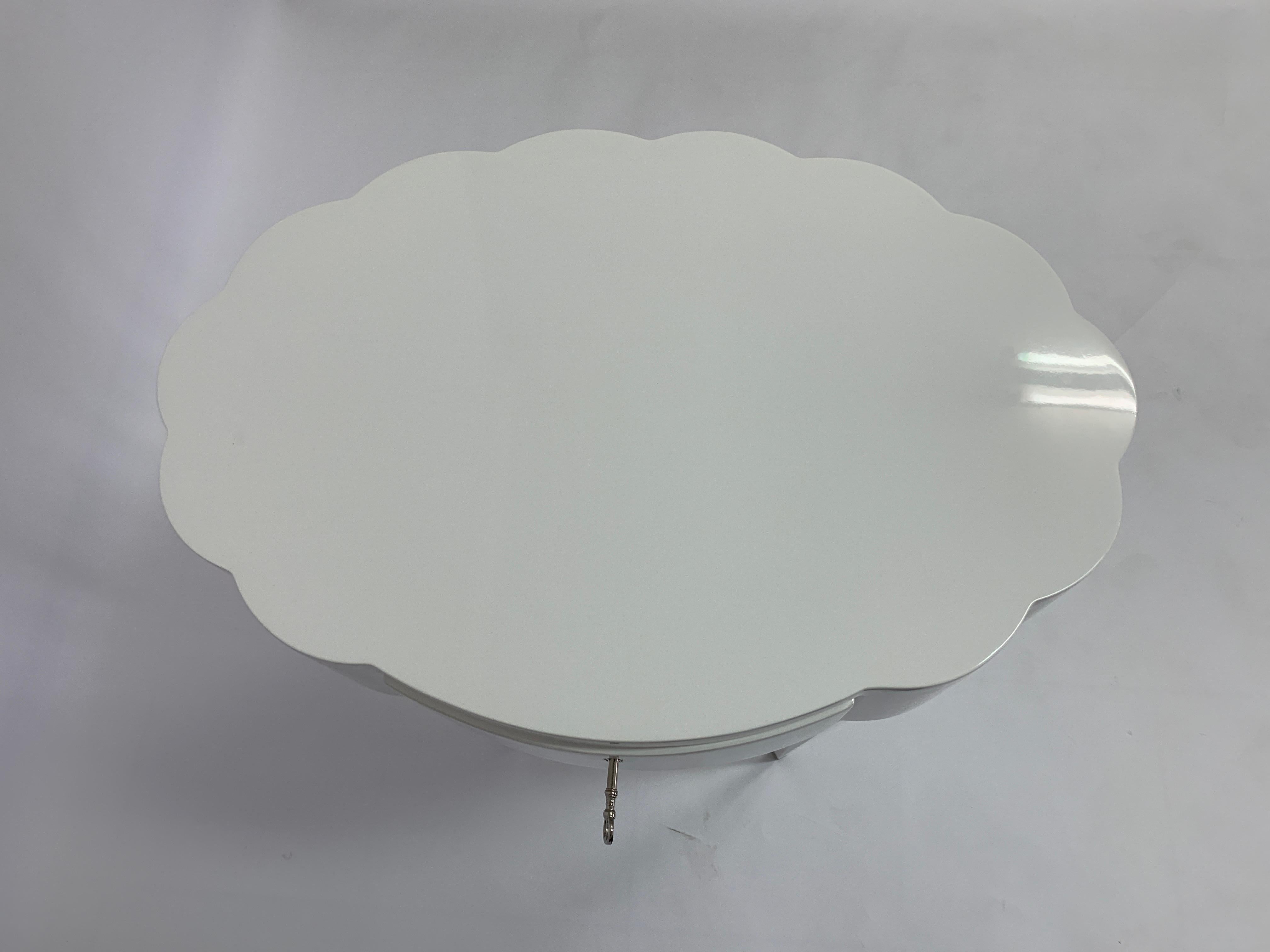 white lacquer end table