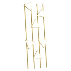 Lampadaire en laiton Lines and Triangles par Atelier Areti