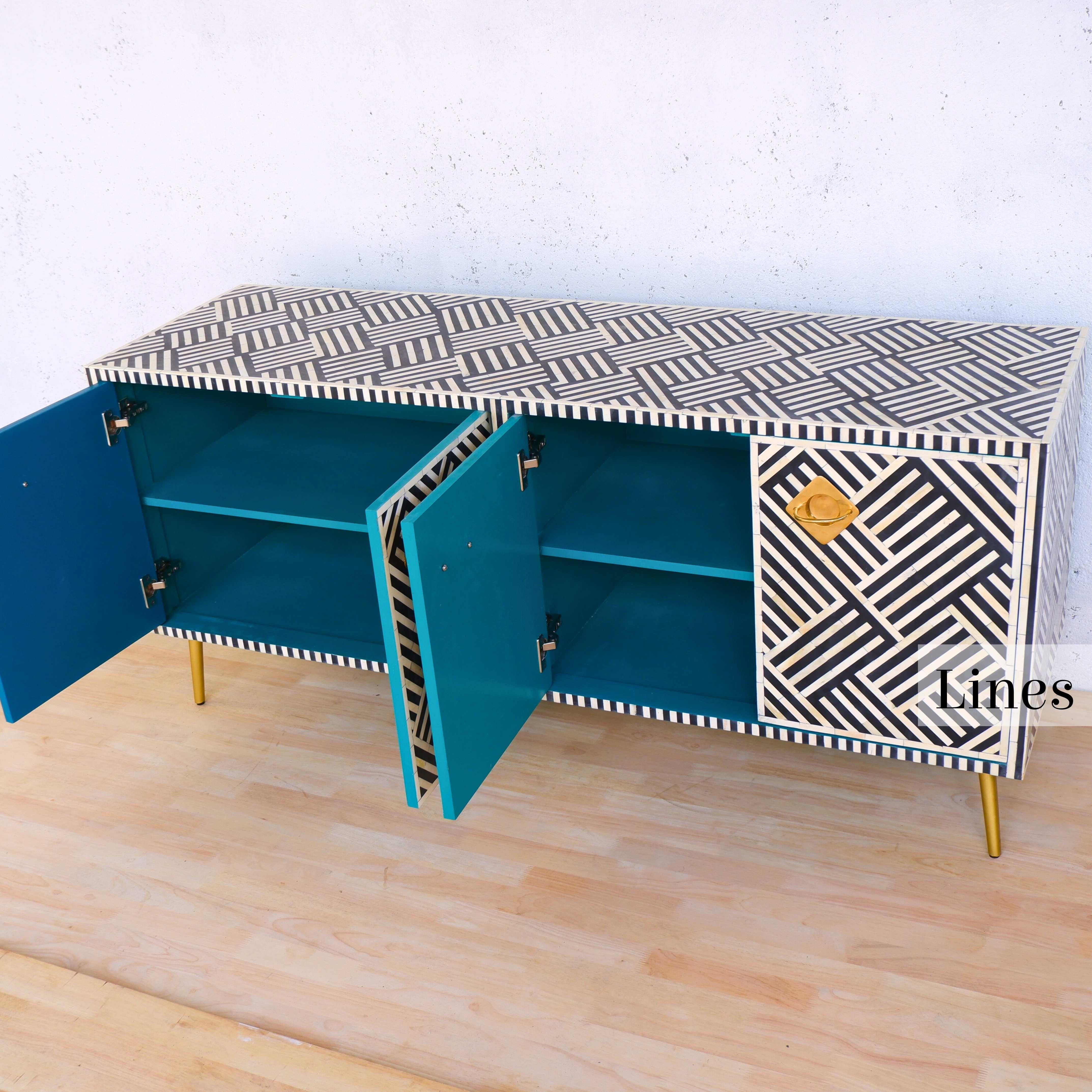 Lines Console multimediale con intarsio nero, credenza realizzata a mano da Artisanal in vendita 4