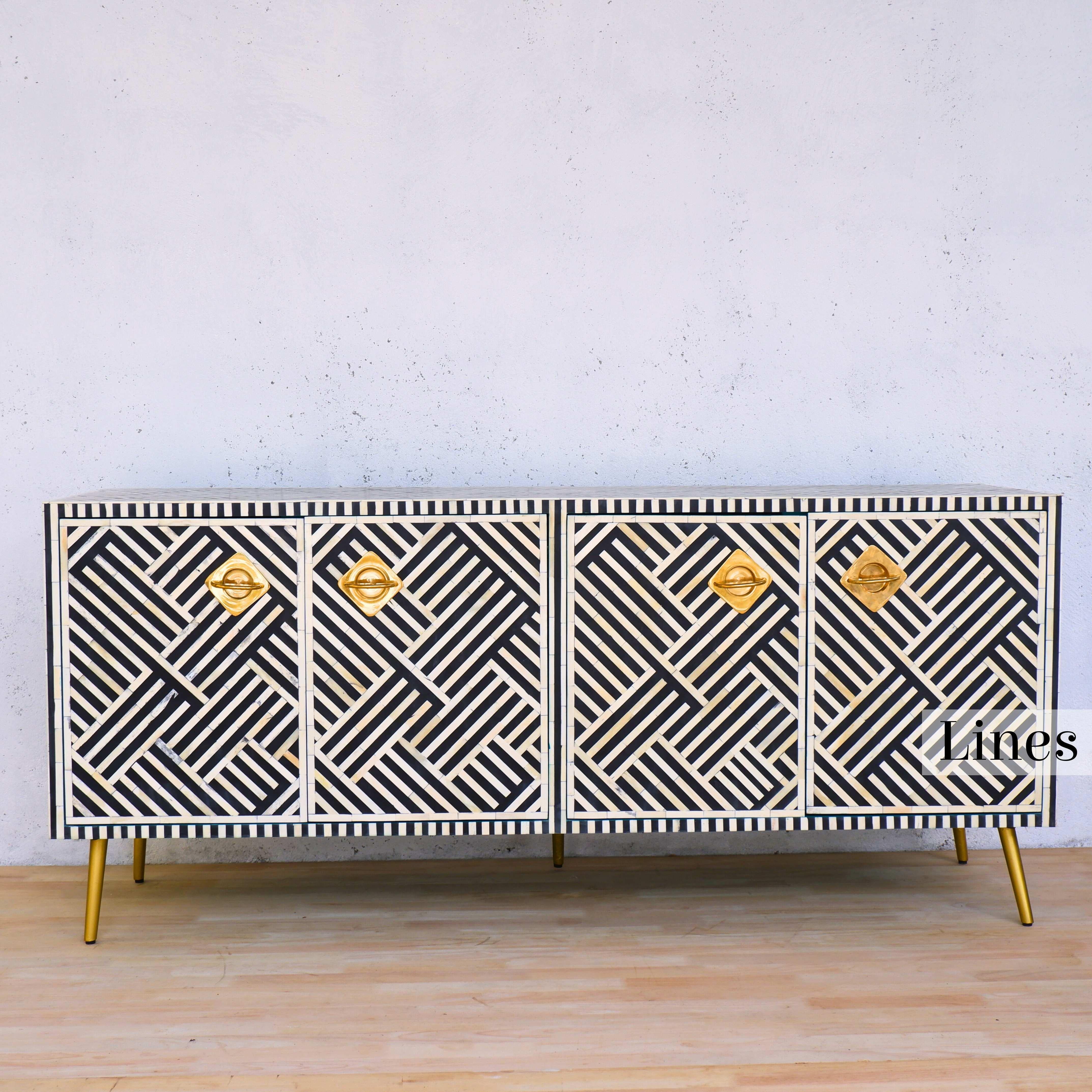 Mid-Century moderno Lines Console multimediale con intarsio nero, credenza realizzata a mano da Artisanal in vendita