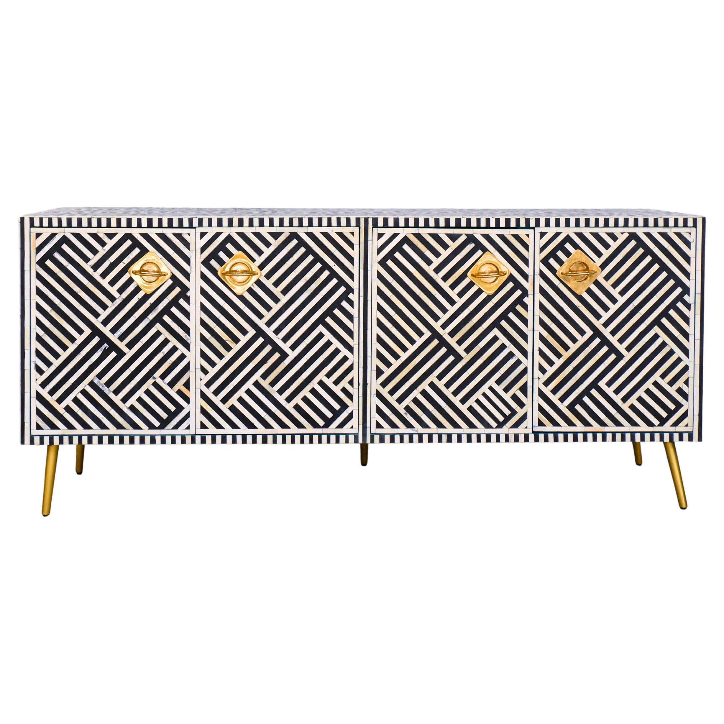 Lines Console multimediale con intarsio nero, credenza realizzata a mano da Artisanal