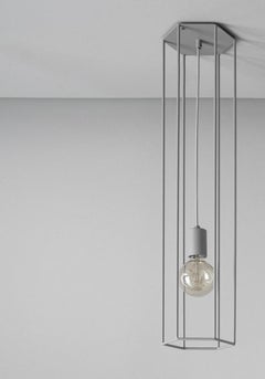 Kleine graue Hex-Deckenleuchte mit Linien von +kouple