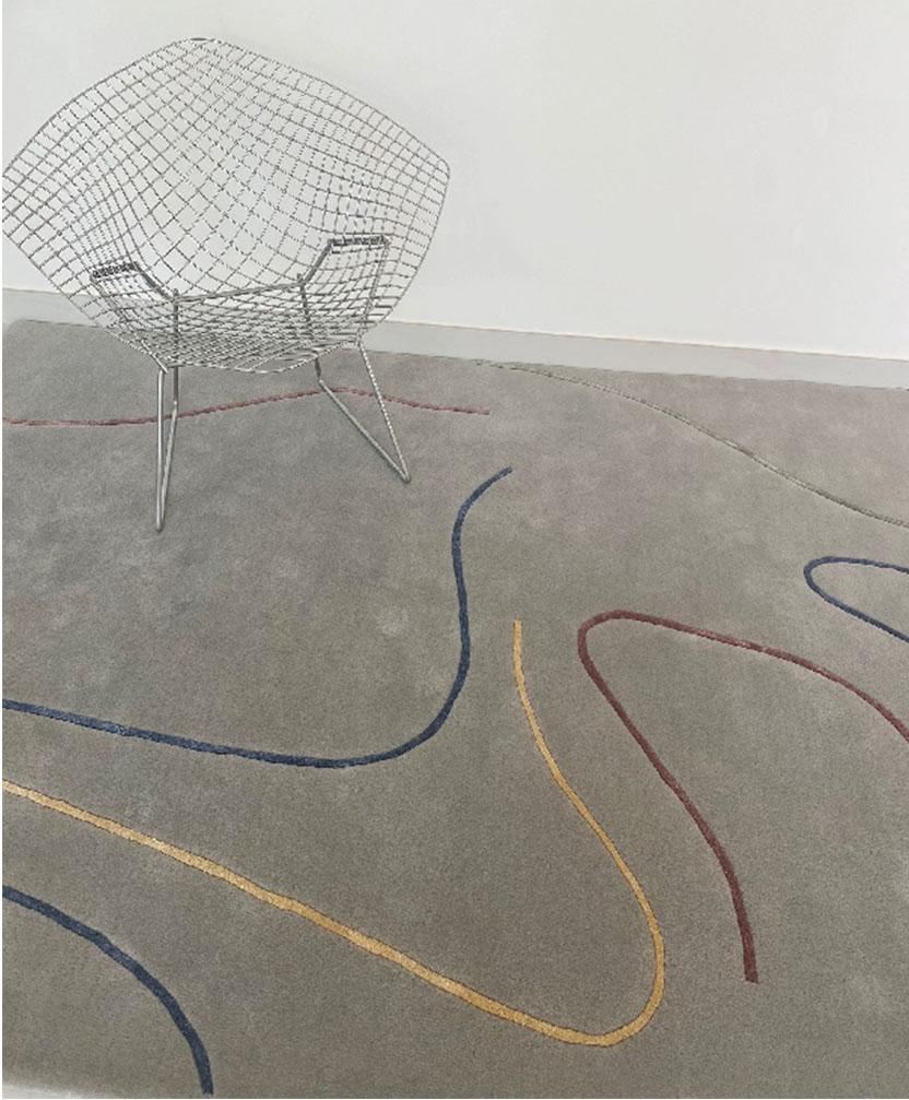 Teppich-Leinen – Teppich aus getufteter grauer Wolle mit mehrfarbigen Linien in Rot, Gelb und Blau  im Angebot 2