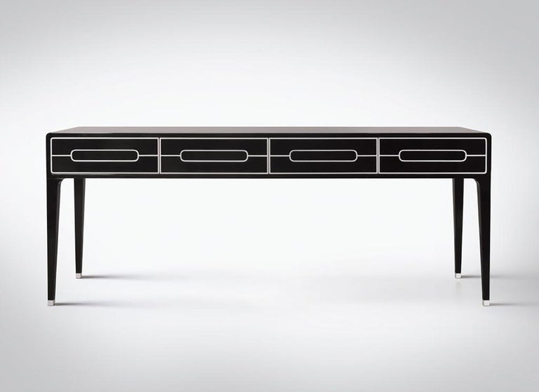 Console Lacquer