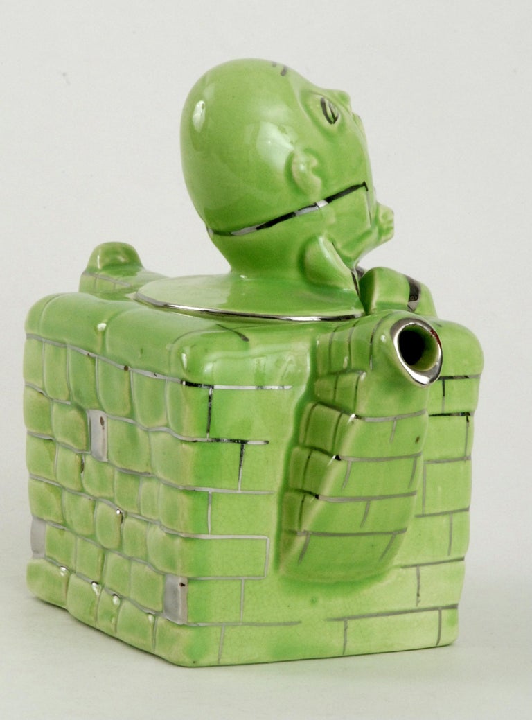 Lingard Humpty Dumpty Teapot England, circa 1935 For Sale at 1stDibs