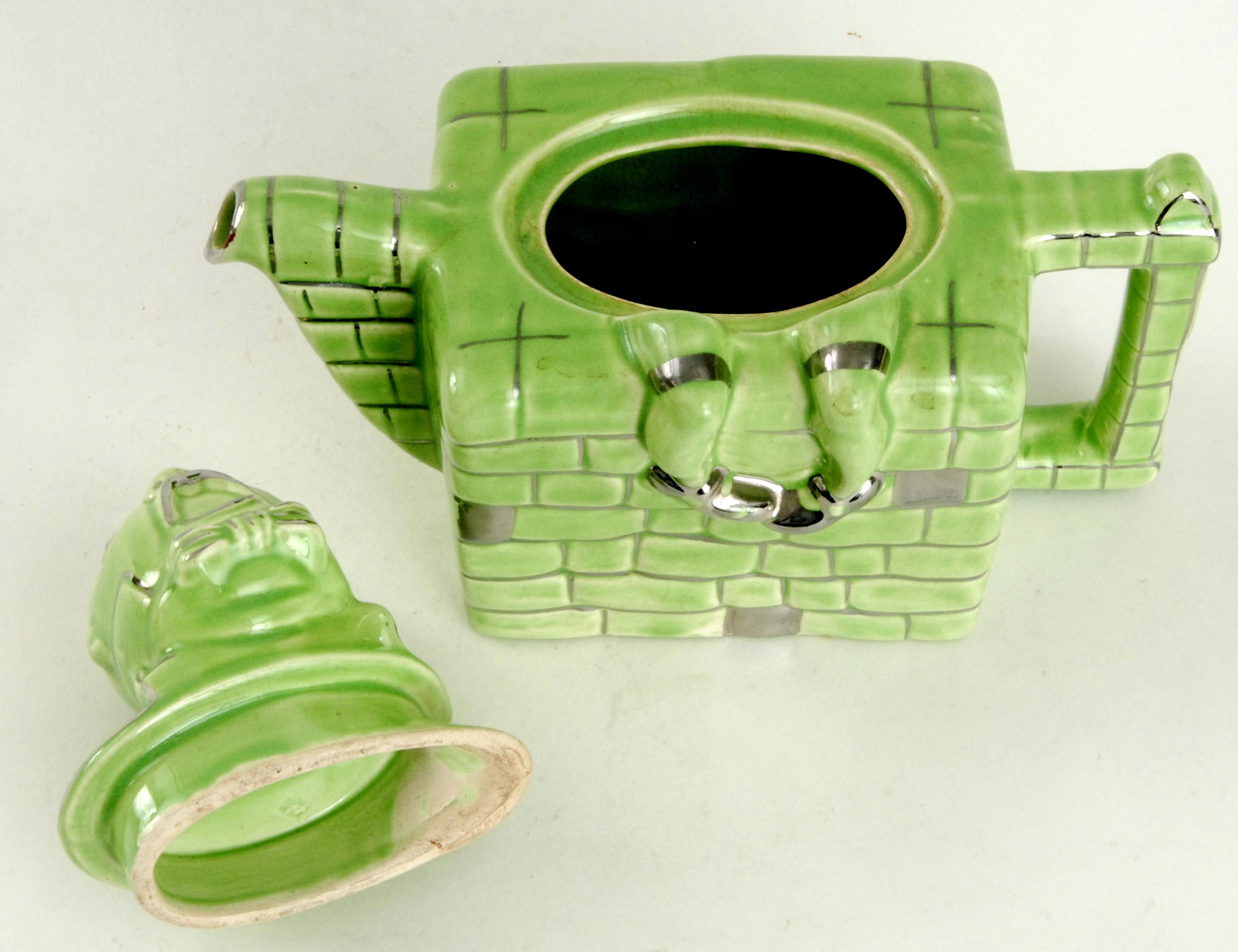 Art Deco Lingard Humpty Dumpty Teapot England, circa 1935