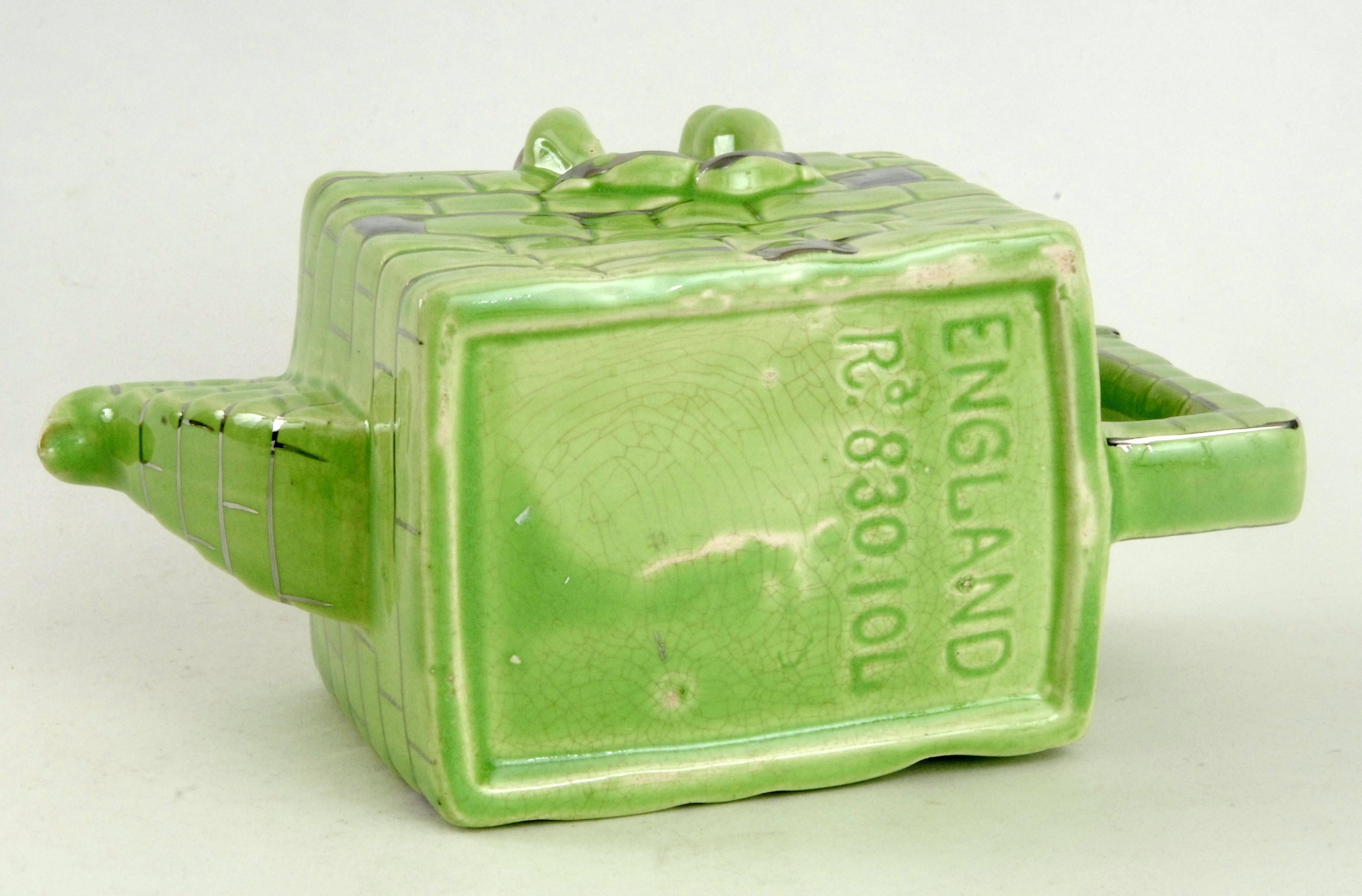 English Lingard Humpty Dumpty Teapot England, circa 1935