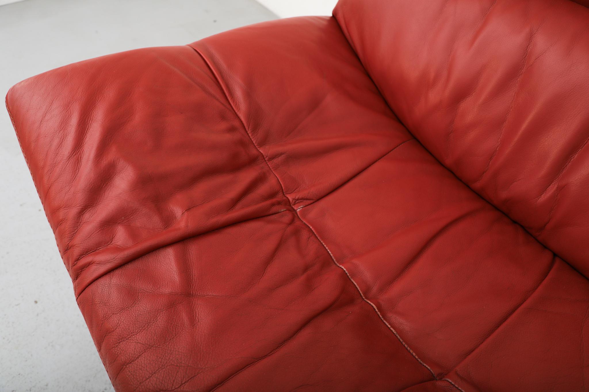 Linge Roset Style Canapé en cuir brique avec ottoman en vente 9