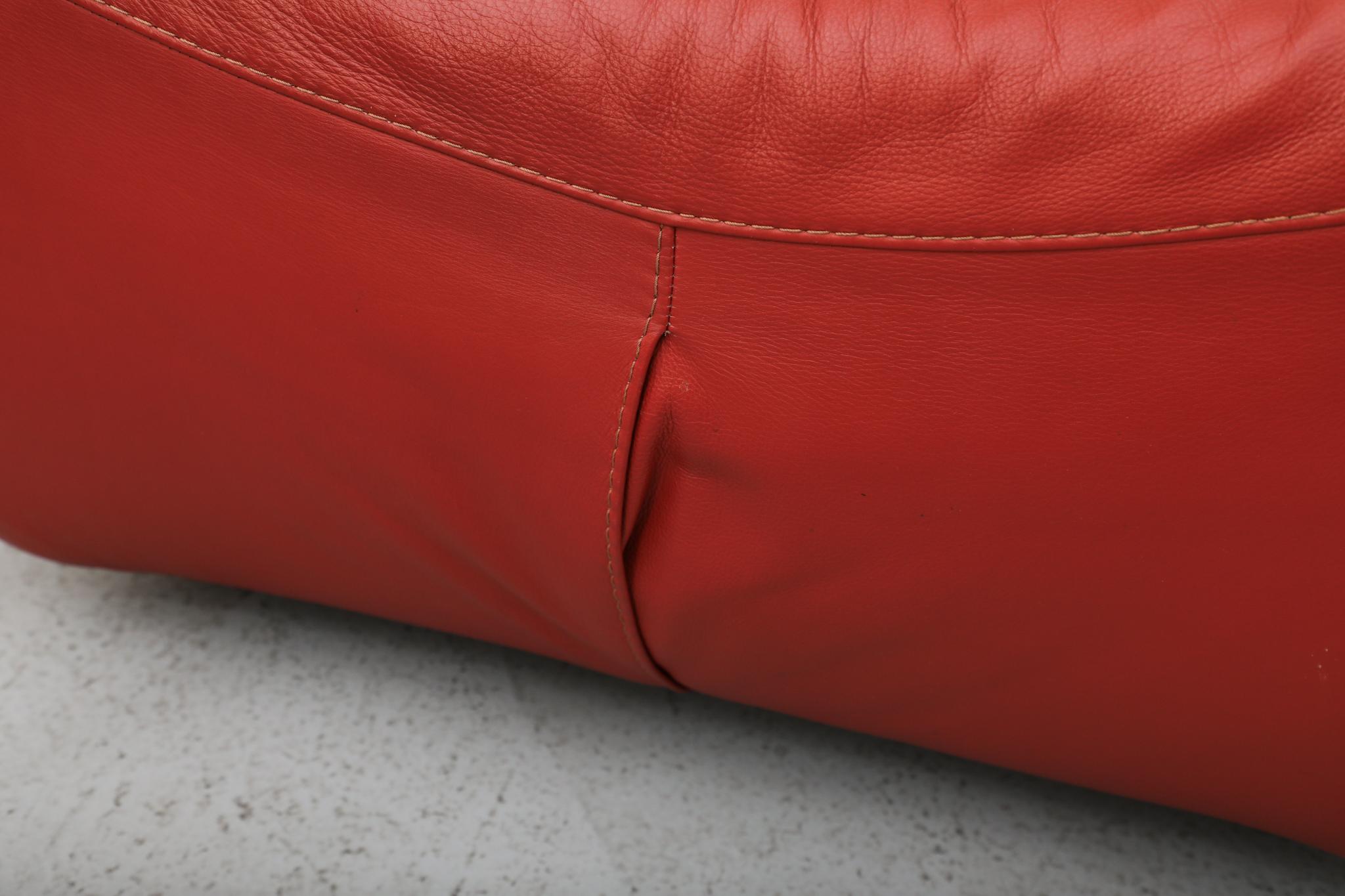 Linge Roset Style Canapé en cuir brique avec ottoman en vente 12
