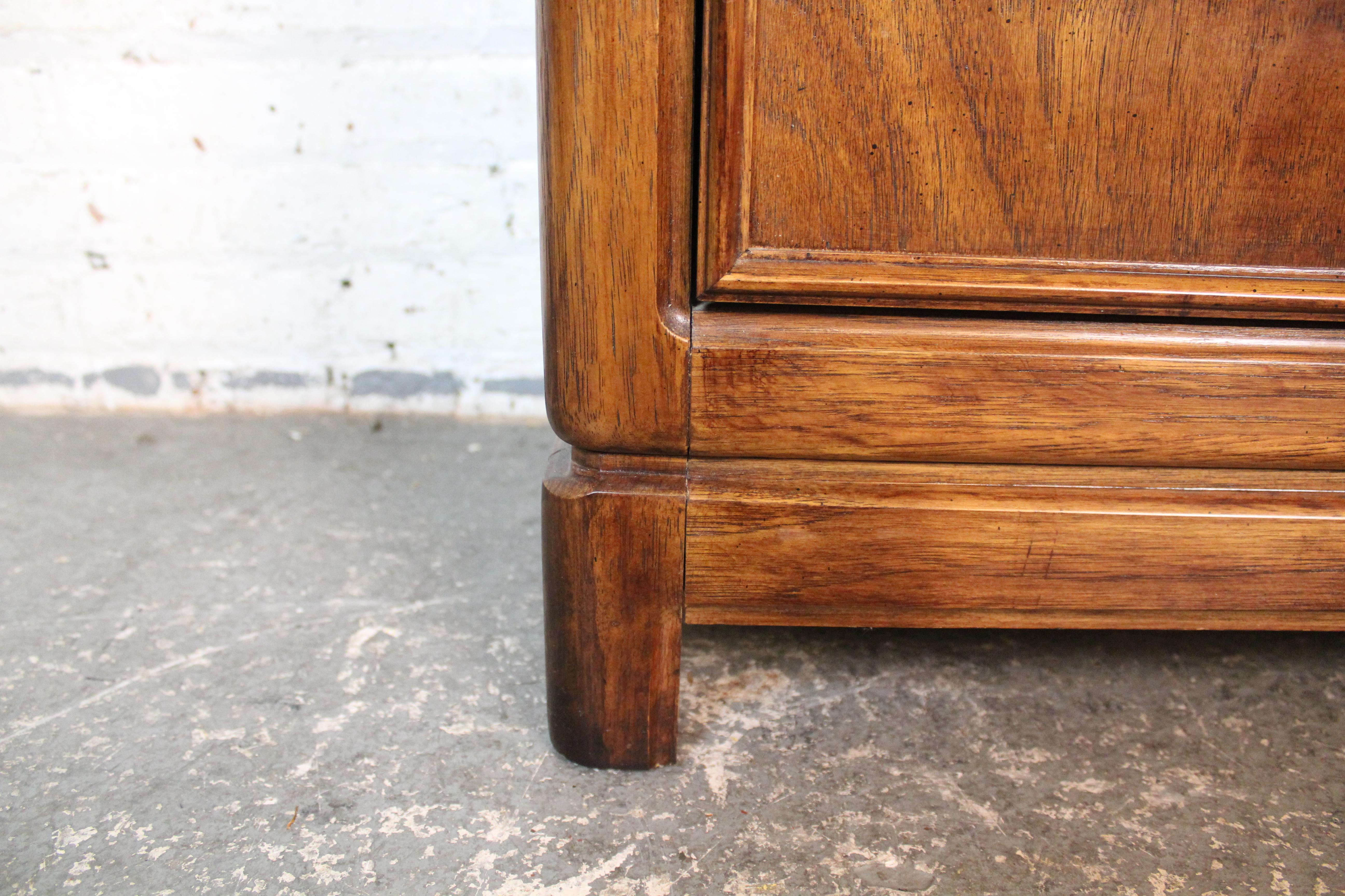 Kommode für Unterwäsche von Thomasville im Angebot 3