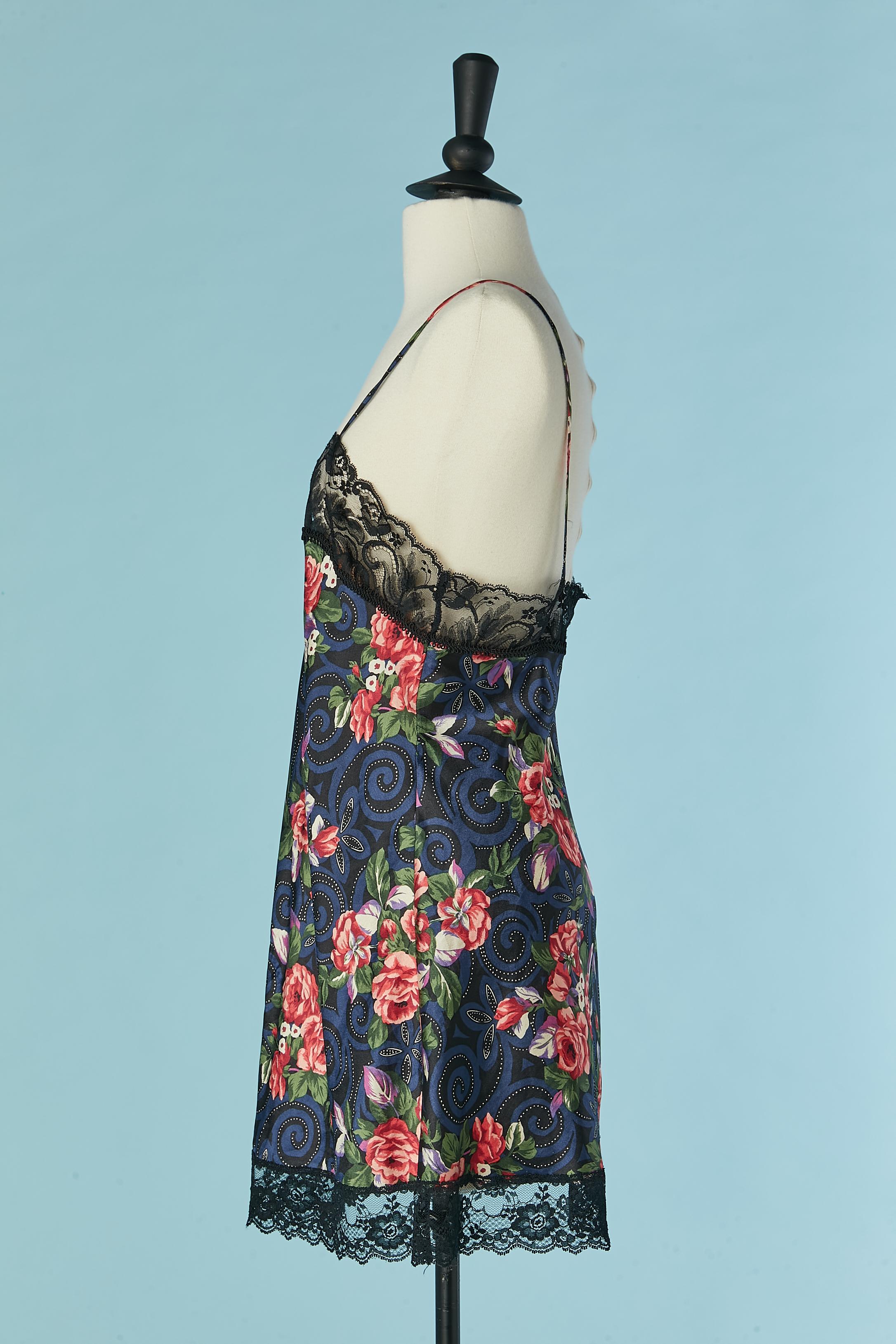 Lingerie slip dress with flower print and lace edge CHRISTIAN DIOR for Saks In Excellent Condition For Sale In Saint-Ouen-Sur-Seine, FR