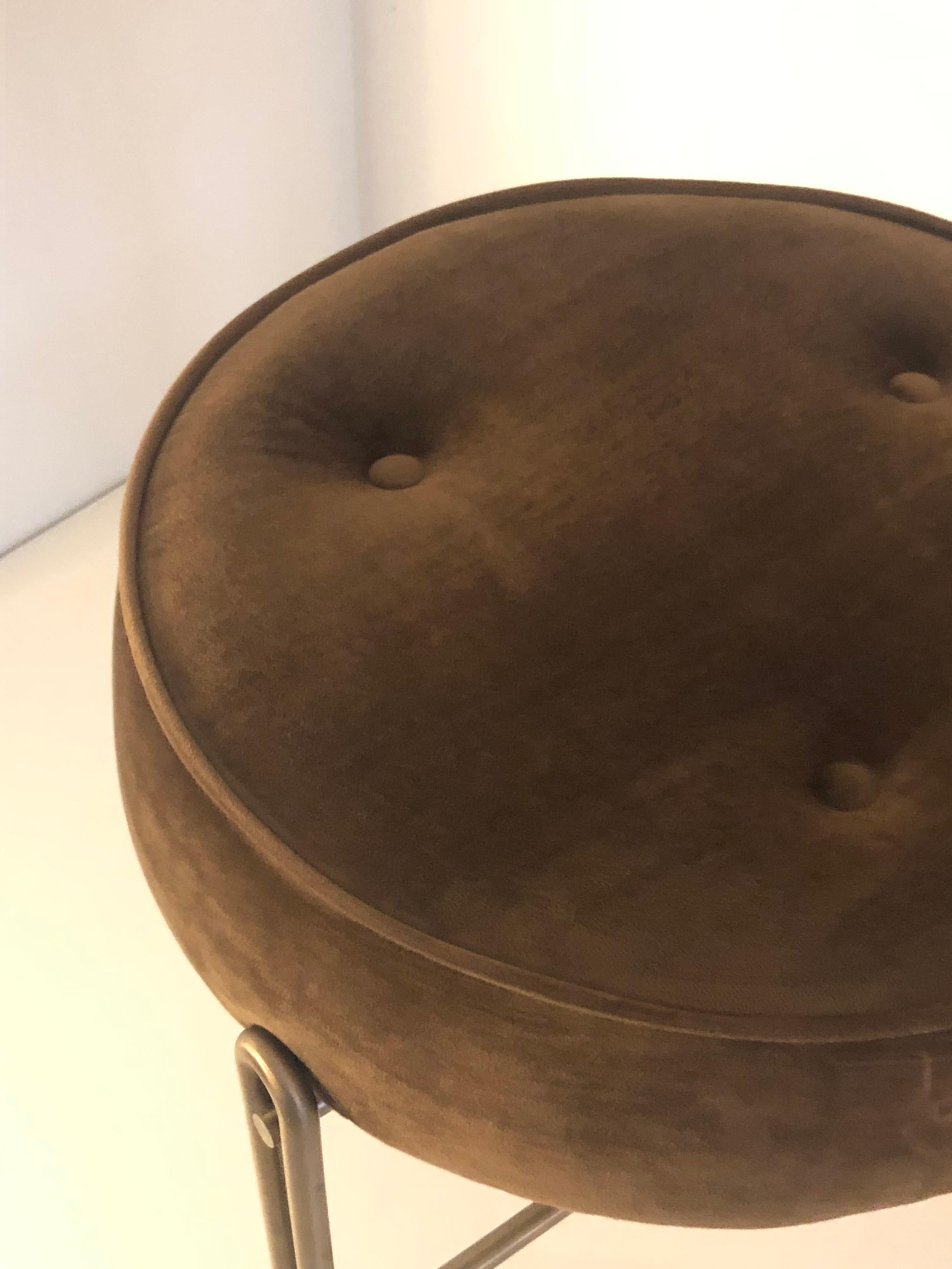 Linha Upholstered Stool in Brown Velvet by Filipe Ramos For Sale 1