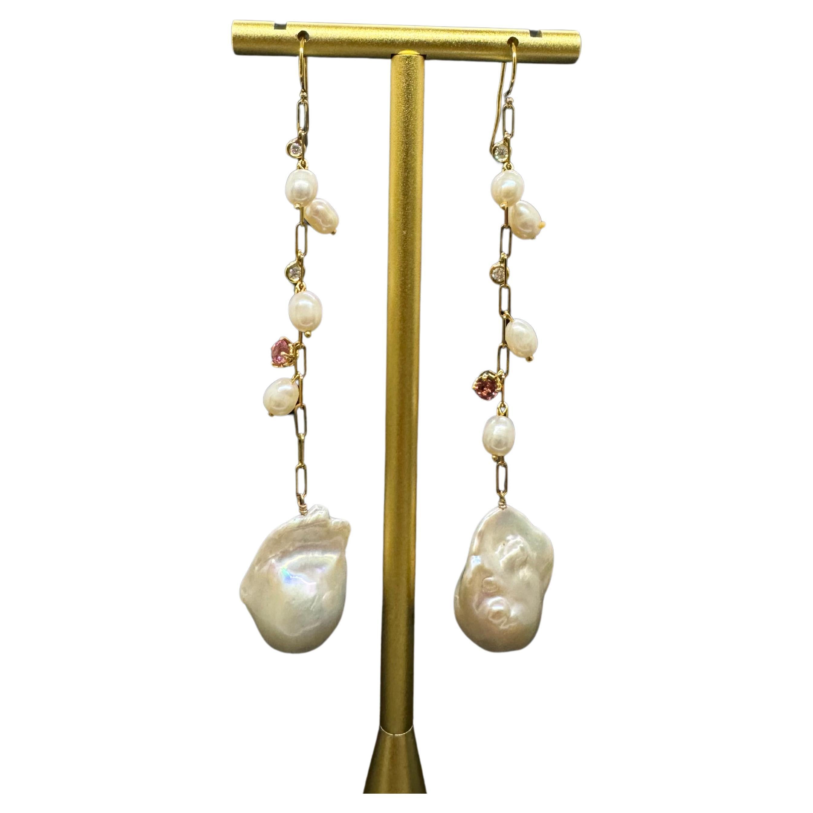 Link chain drop earring With Baroque pearls