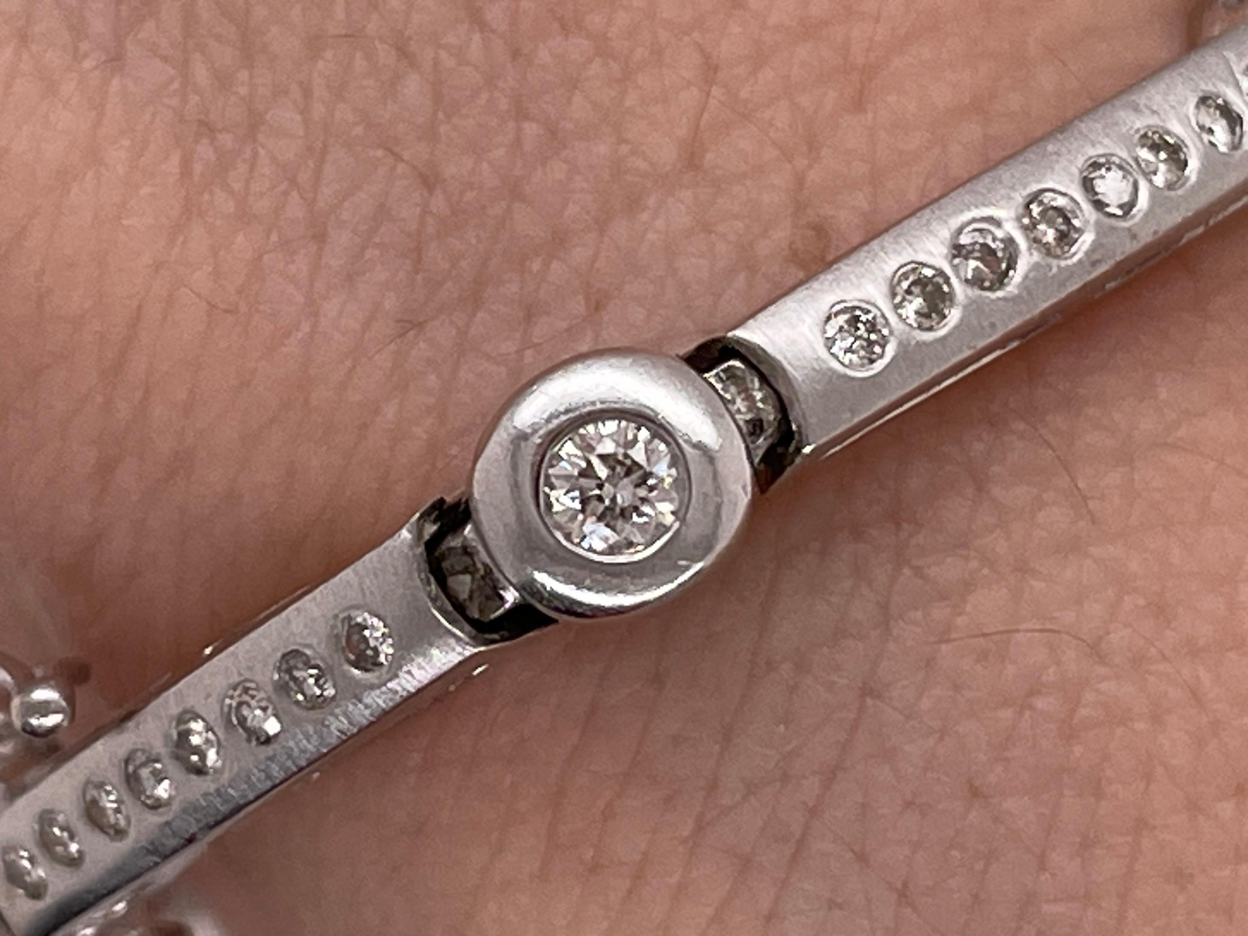 Link or Tennis Bracelet, 7.5 Inch, 12.1 Gram, Diamond and 14kt White Gold For Sale 3