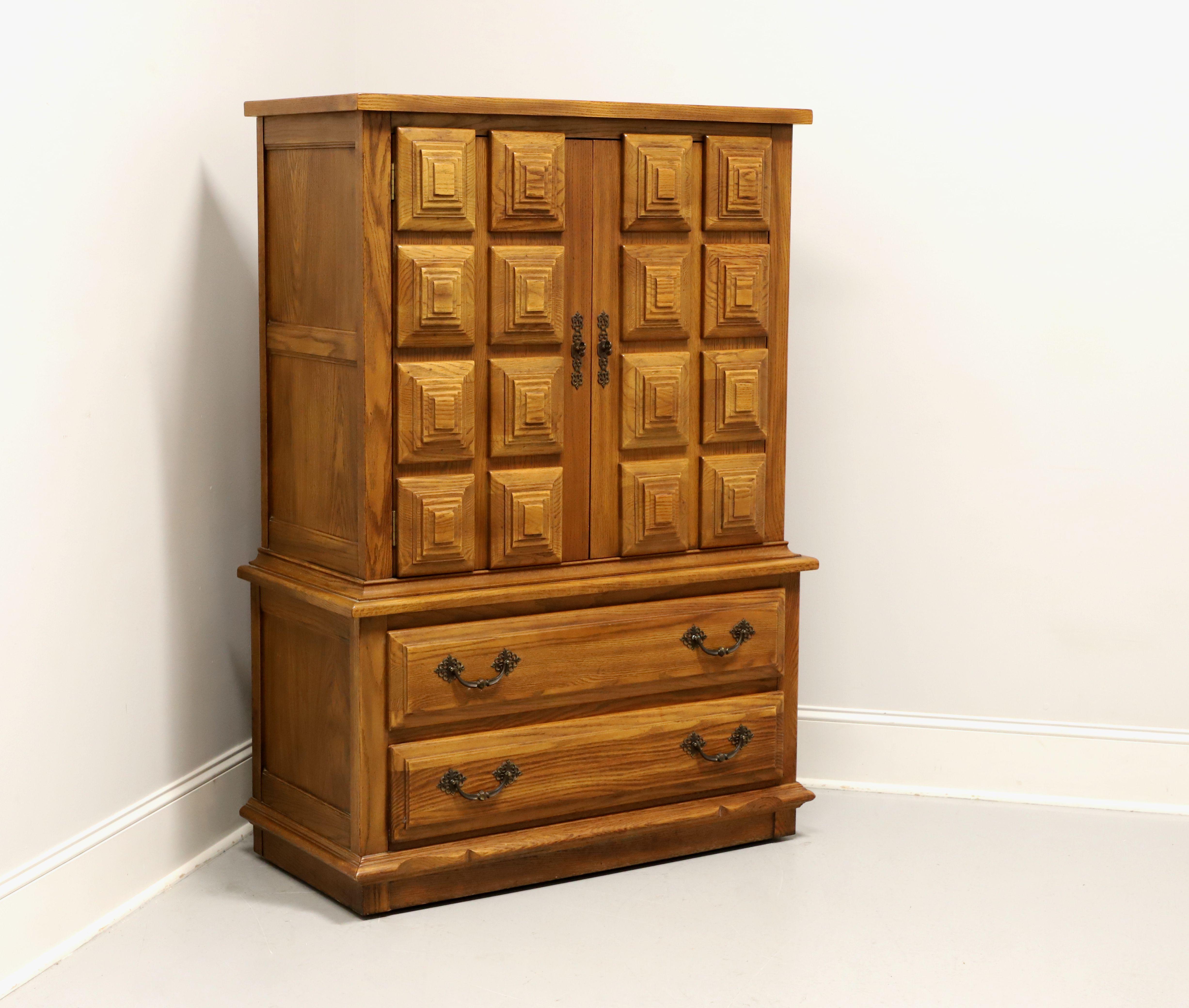 LINK-TAYLOR Espanol Oak Spanish Colonial Style Gentleman's Chest For Sale 8