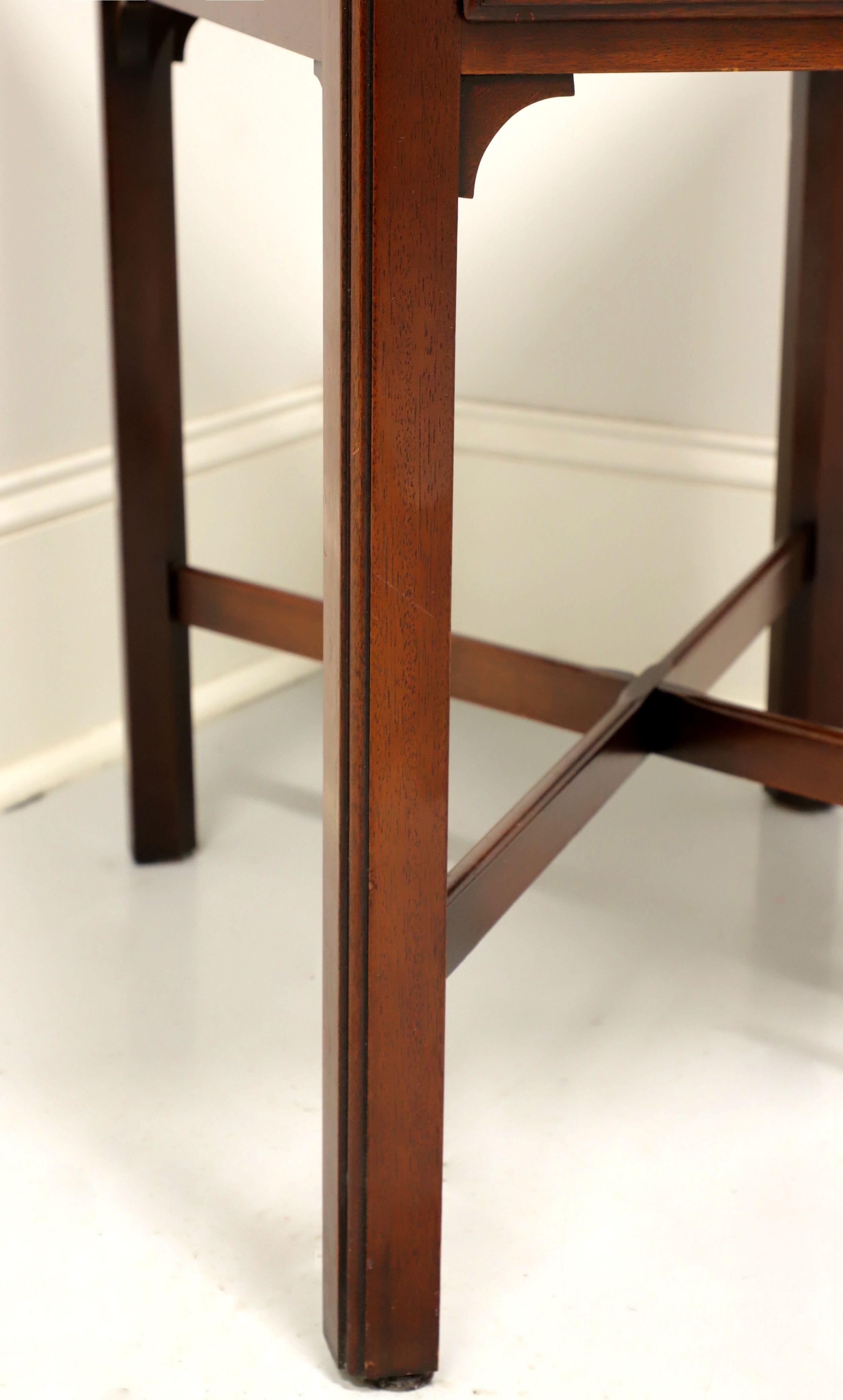 LINK-TAYLOR Heirloom Solid Mahogany Chippendale Style End Side Table 1