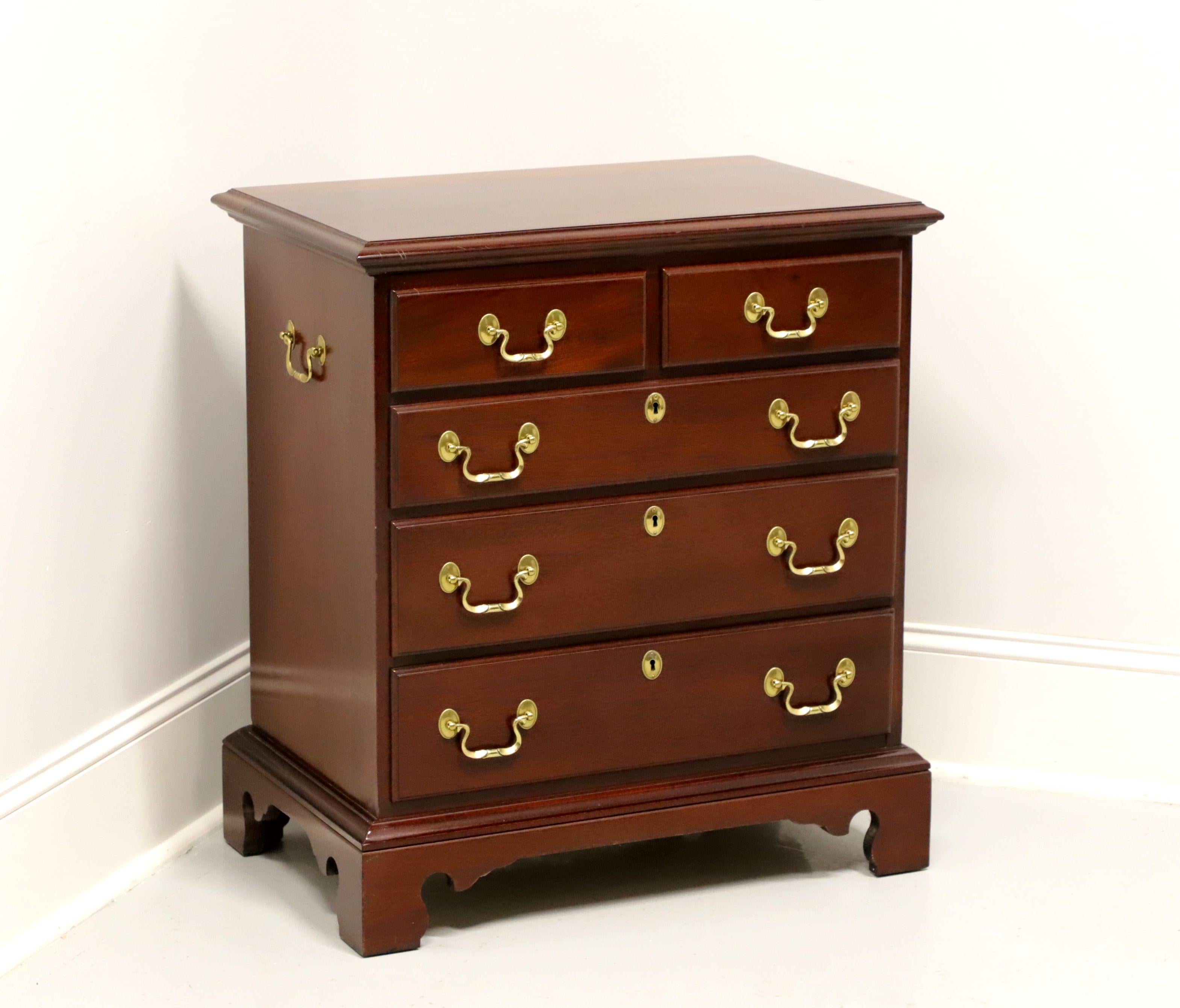 LINK-TAYLOR Solid Heirloom Mahogany Chippendale Bedside Chest 3