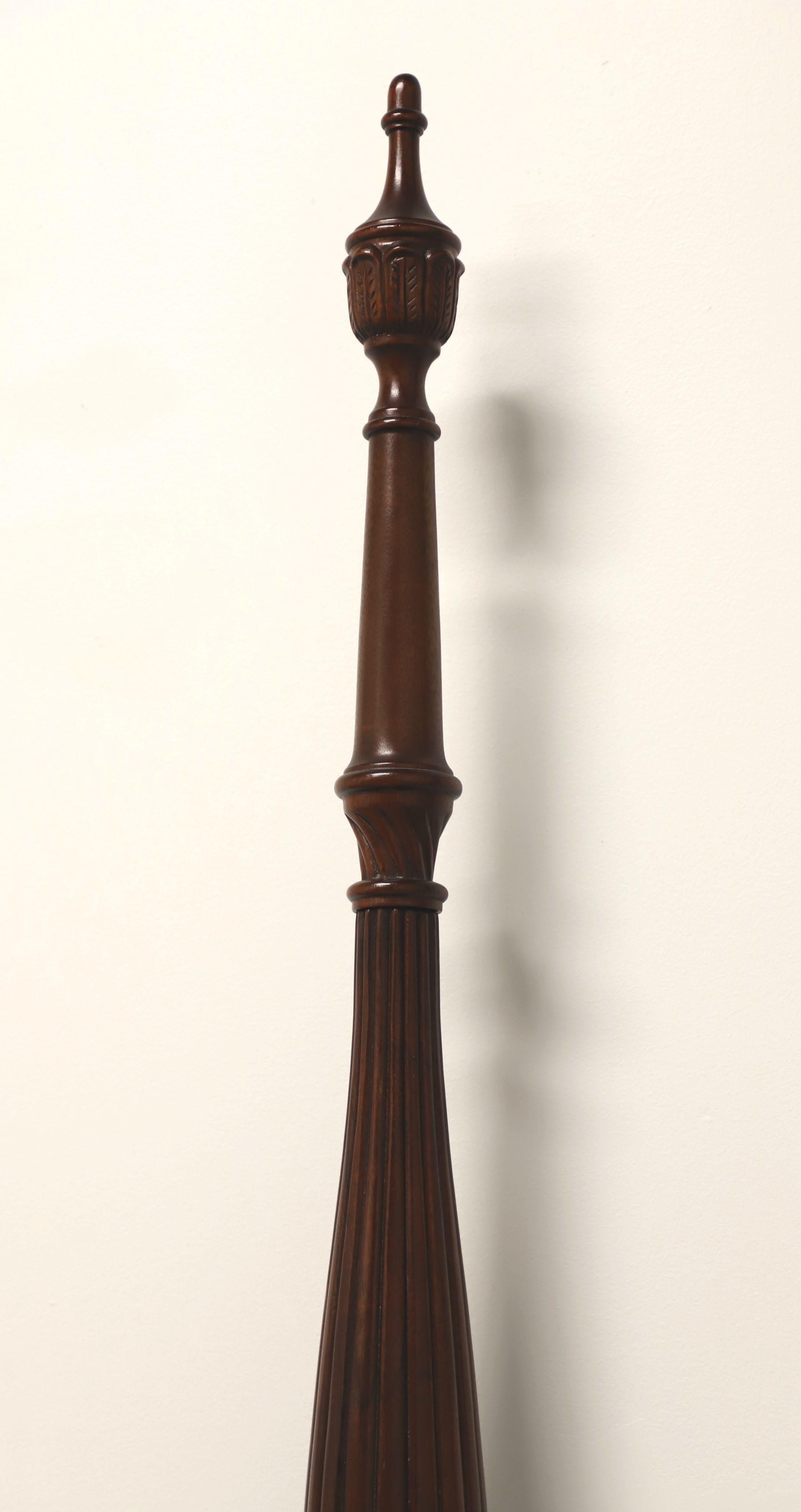 LINK-TAYLOR Solid Heirloom Mahogany Chippendale King Size Rice Four Poster Bed In Good Condition In Charlotte, NC