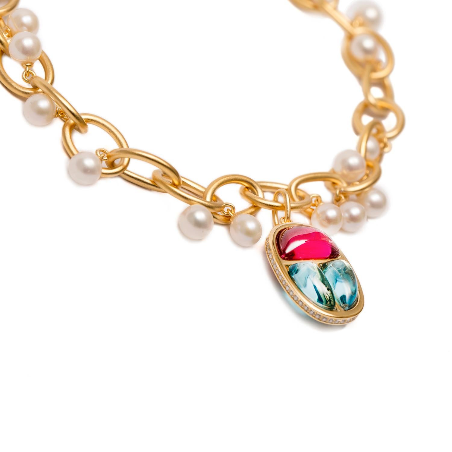 Links Bracelet Vermeil Gold with Scarab Amulet Charm and Pearls In New Condition In Beverly Hills, CA