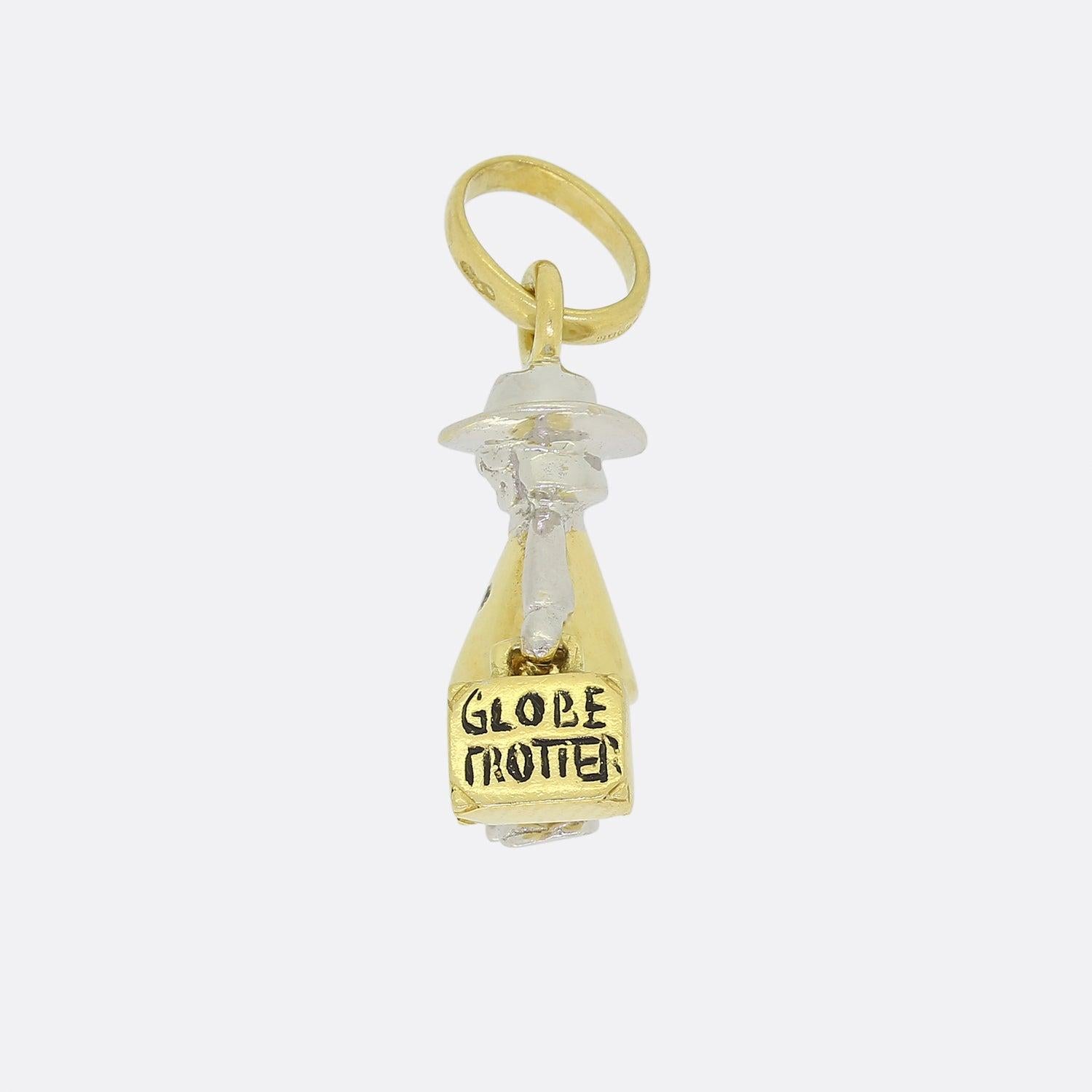 Ecco un charme in oro giallo 18ct del famoso designer di gioielli britannico in pensione, Links of London. Questo particolare pezzo è stato realizzato a forma di donna 