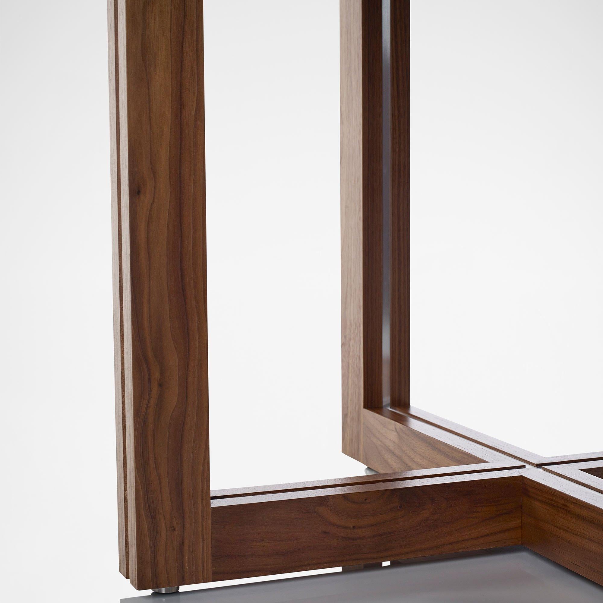 Contemporary Linley Helix Circular Dining Table For Sale