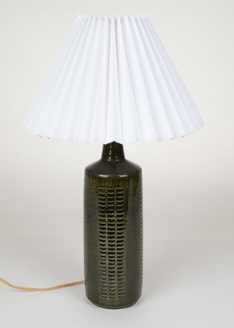 Linnemann-Schmidt for Palshus Model Dl-27 Danish Ceramic Table Lamp In Good Condition For Sale In Norwalk, CT