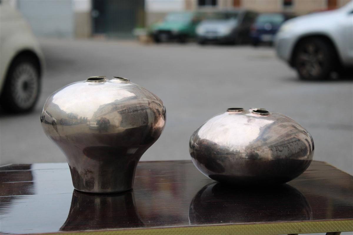 Lino Sabatini pair of small vase silver plate Italian design 1970s craters.