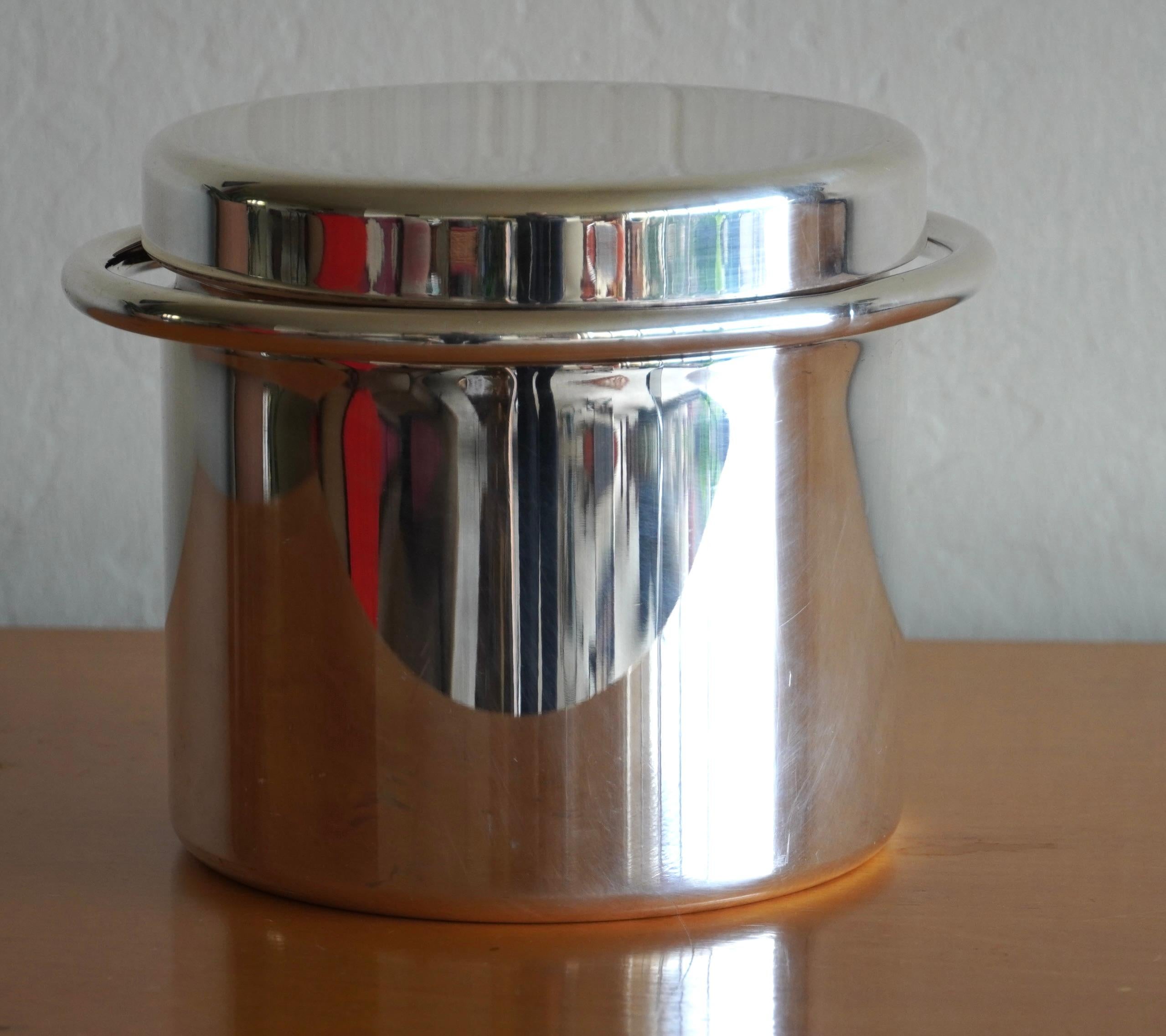Italian Lino Sabattini (1926-2016) Sliverplate Ice Bucket For Sale