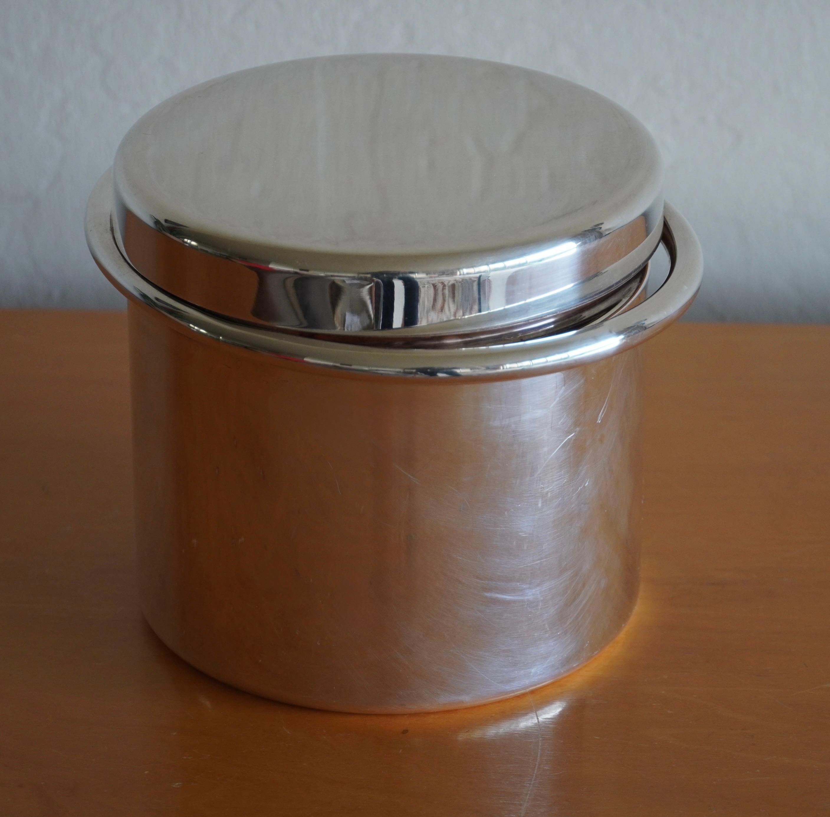 Lino Sabattini (1926-2016) Sliverplate Ice Bucket In Good Condition For Sale In Oakland, CA