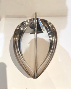 Lino Sabattini, leaf shaped dish