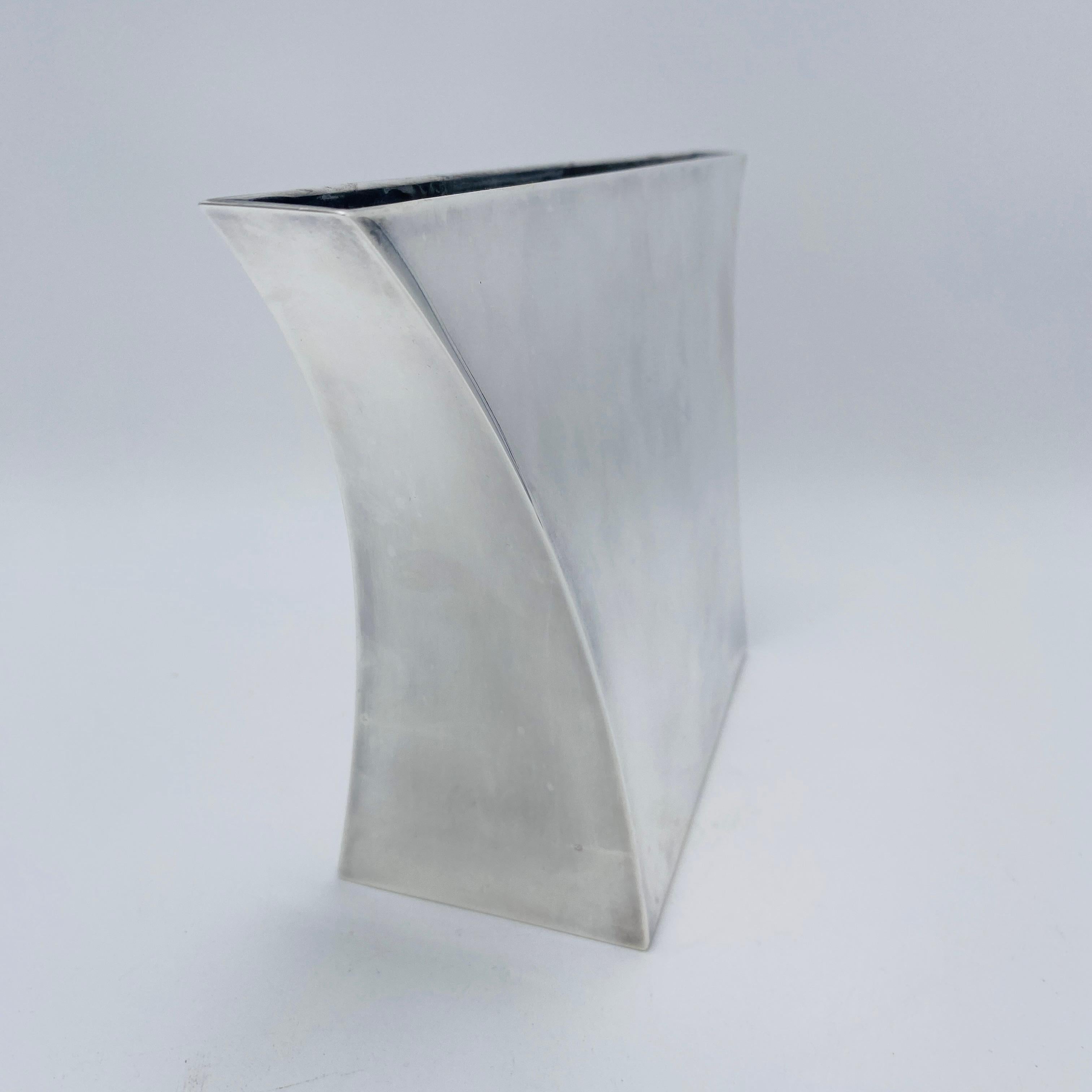 Lino Sabattini Persepoli Collezione Vase Signed Italy 1960s For Sale 4
