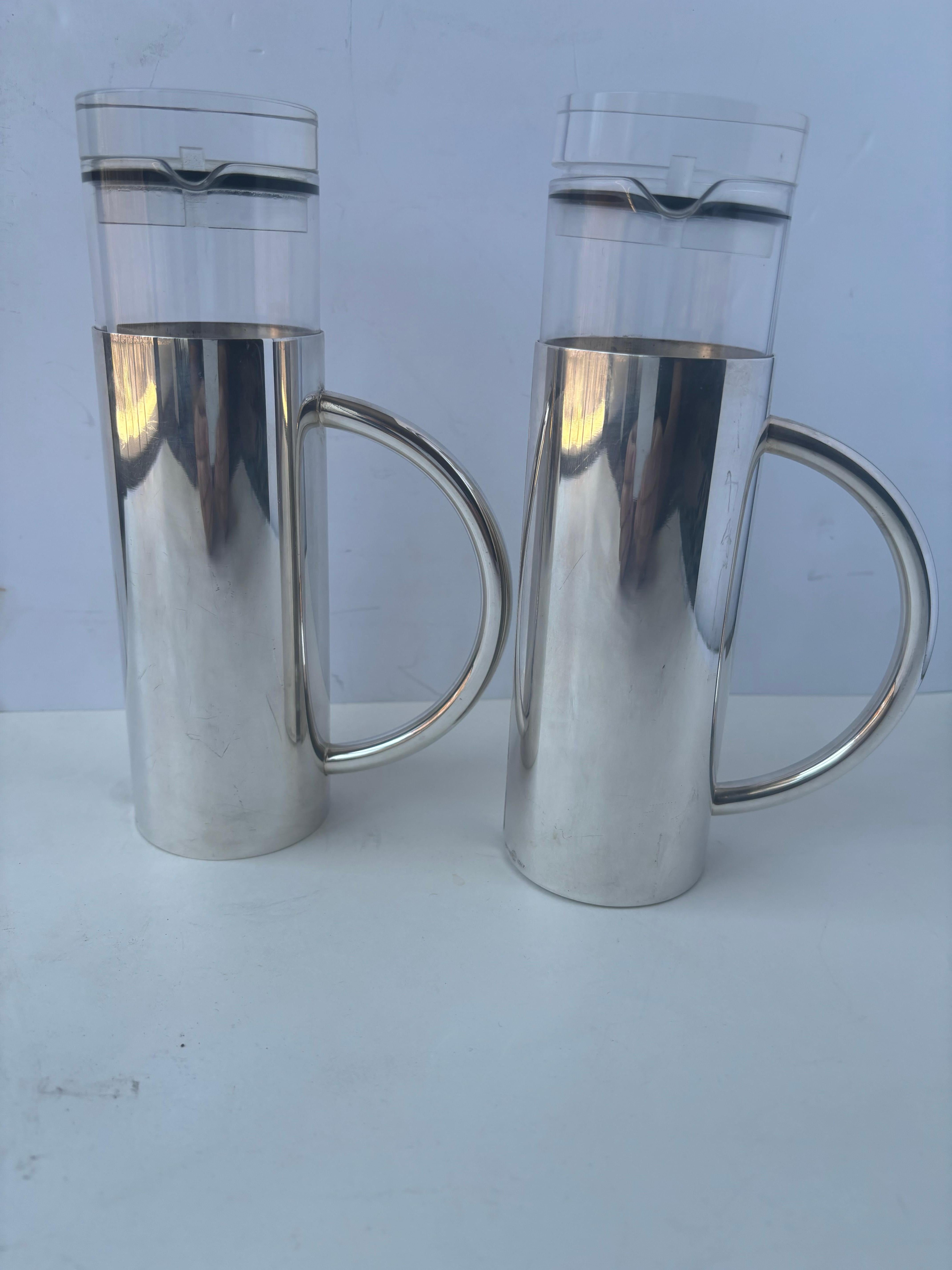 burette d'huile et le vinaigre