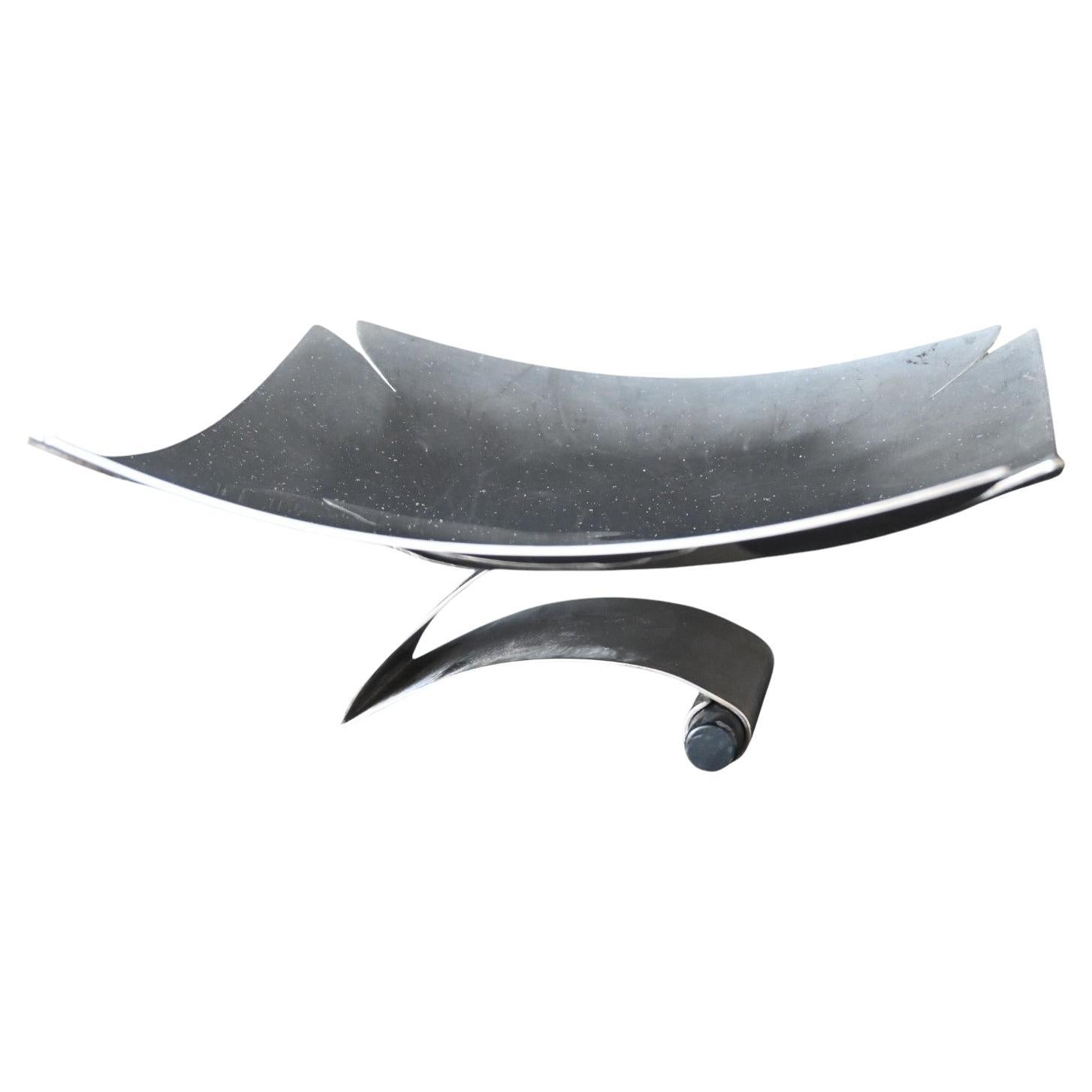 Lino Sabattini Sculptural Modernist Silverplate Centerpiece Bowl, Italy, 1970s For Sale