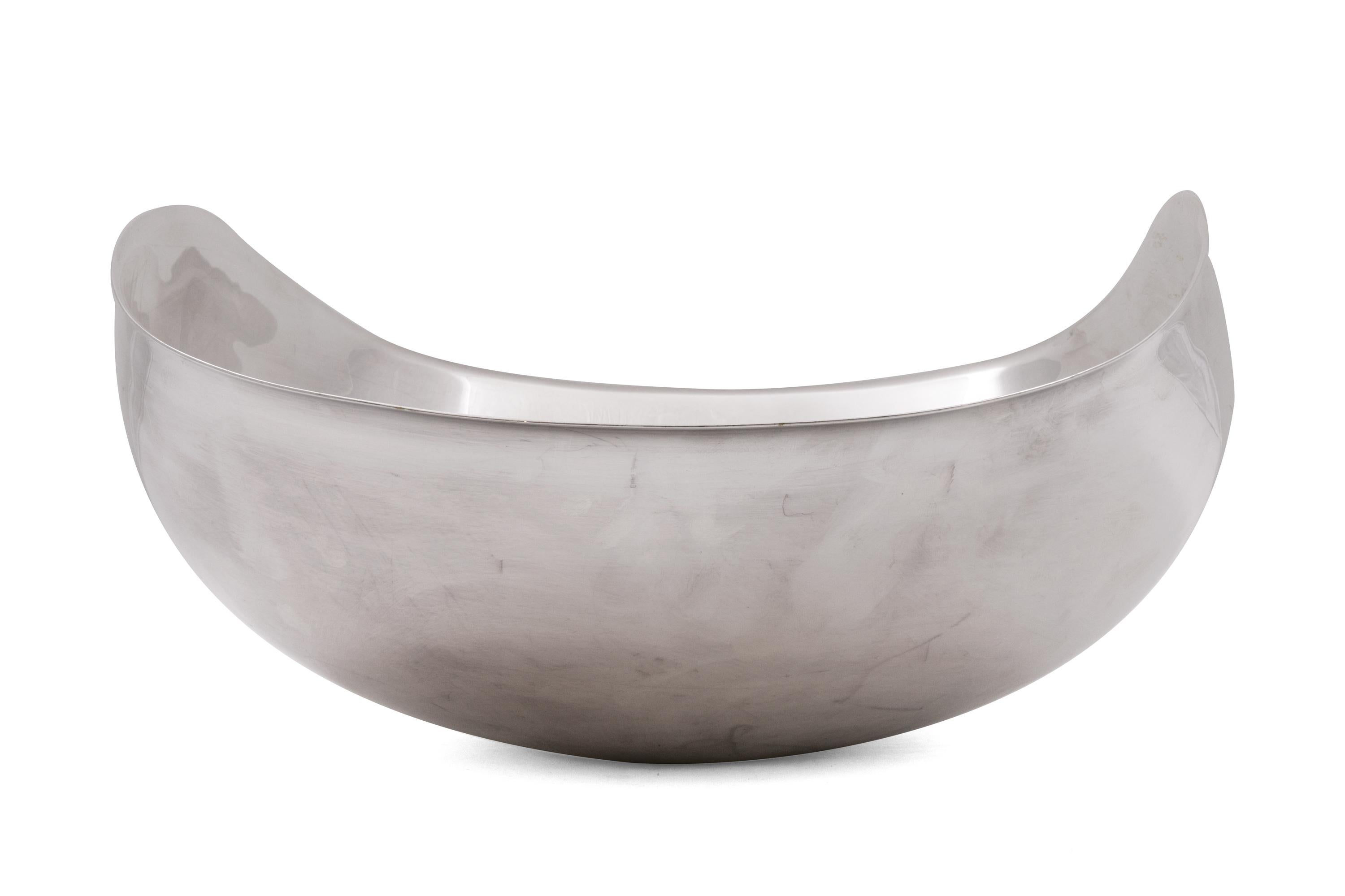 Italian Lino Sabattini Signed Sculptural Silver Plate Centrepiece Bowl, Italy 1970s