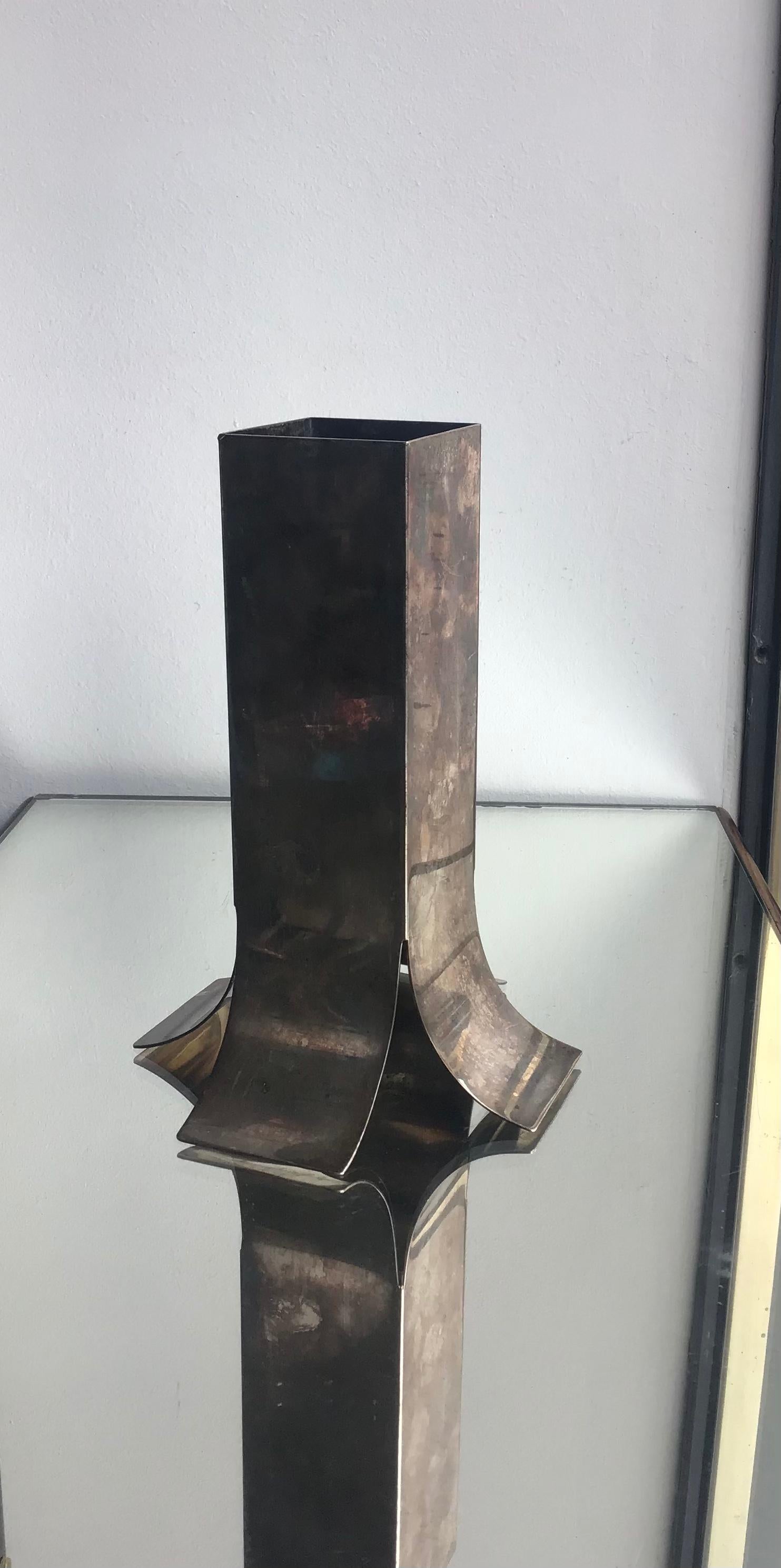 Lino Sabattini Jarrón de metal, 1970, Italia Metal en venta