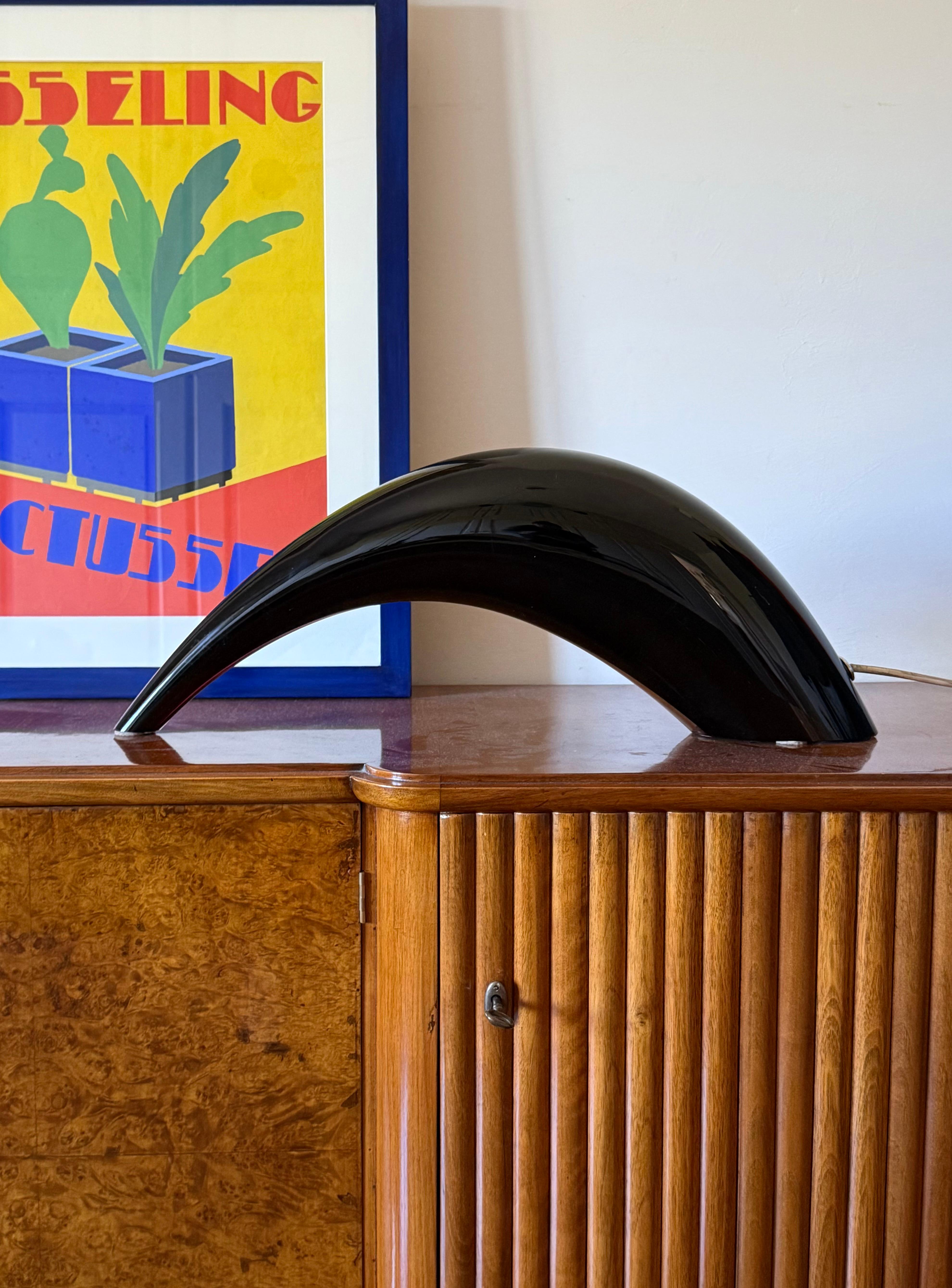 Space age black glass mod. 'Formichiere' sculptural lamp

La Murrina Italy 1971

Black glass, chromed metal

85 × 33 × 17 cm

In 1972 ‘Il Formichiere’ lamp produced by La Murrina was awarded the Grand Prix at the Barcelona Fair.

Ref.: P. Palma, C.