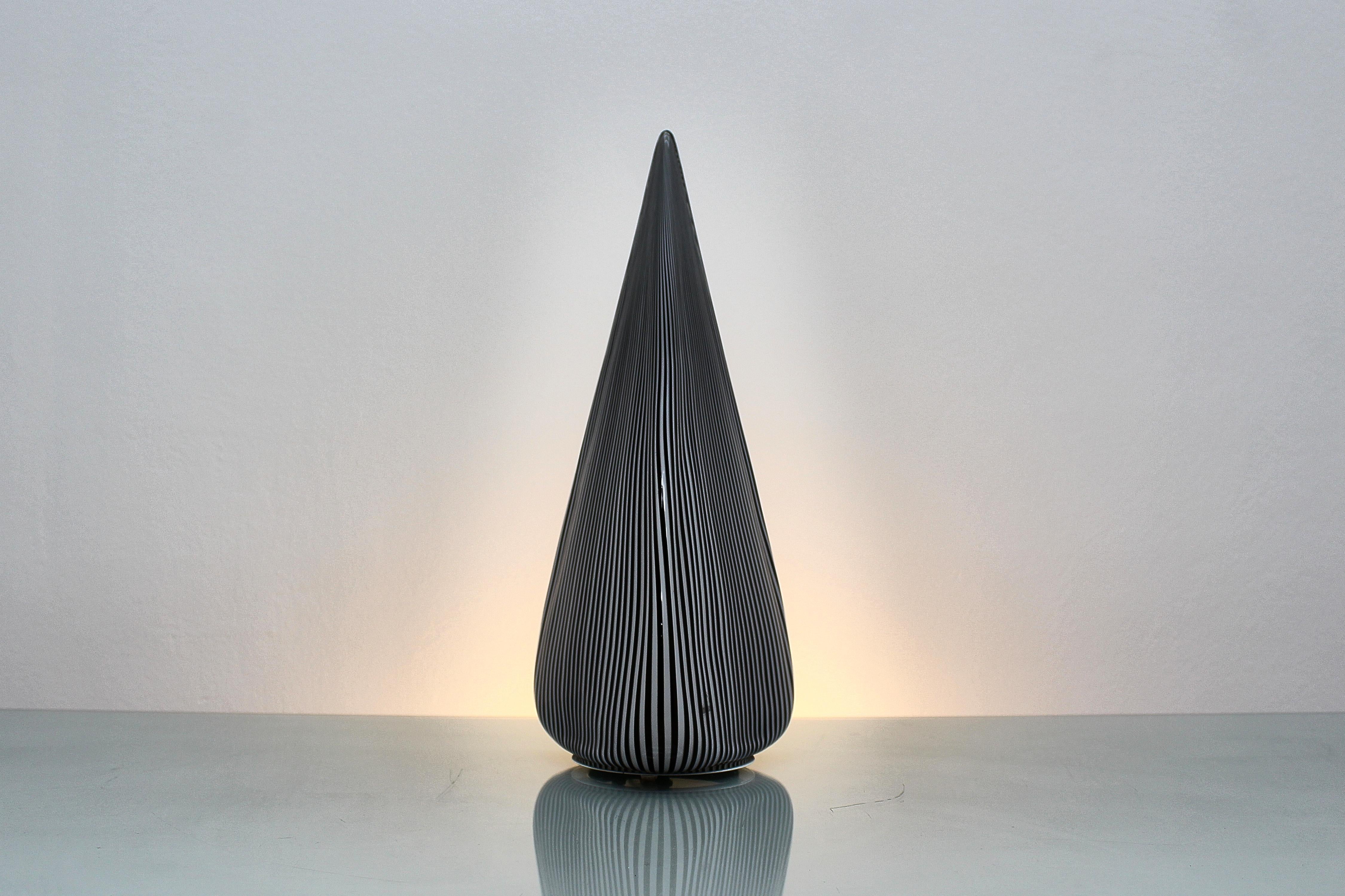 Lino Tagliapietra for Effetre (attr) B.&W. Murano Glass Table Lamp 80s Italy 2
