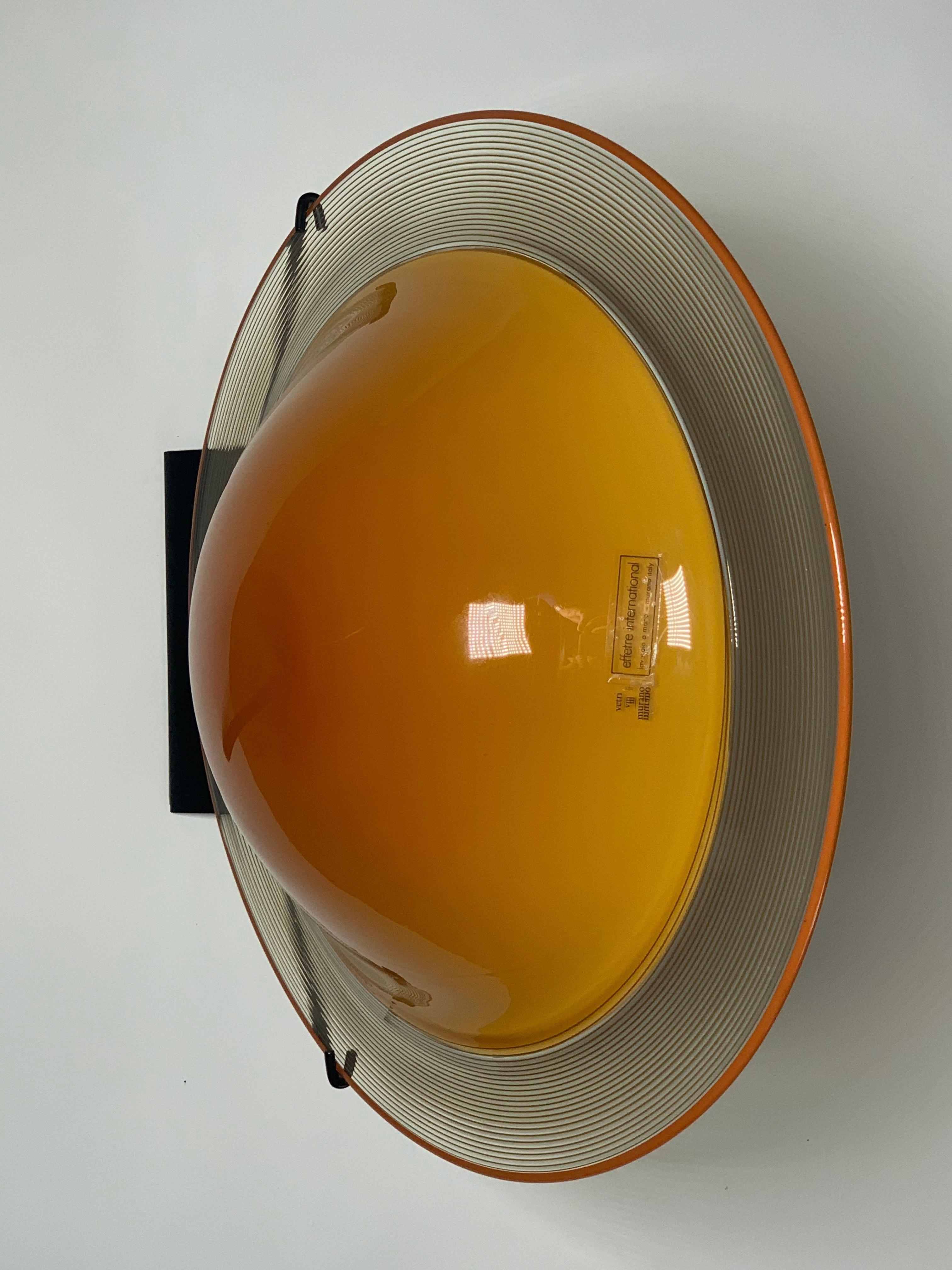 Late 20th Century  Italian Murano Glass Dish Model Saturno by Lino Tagliapietra F3 International