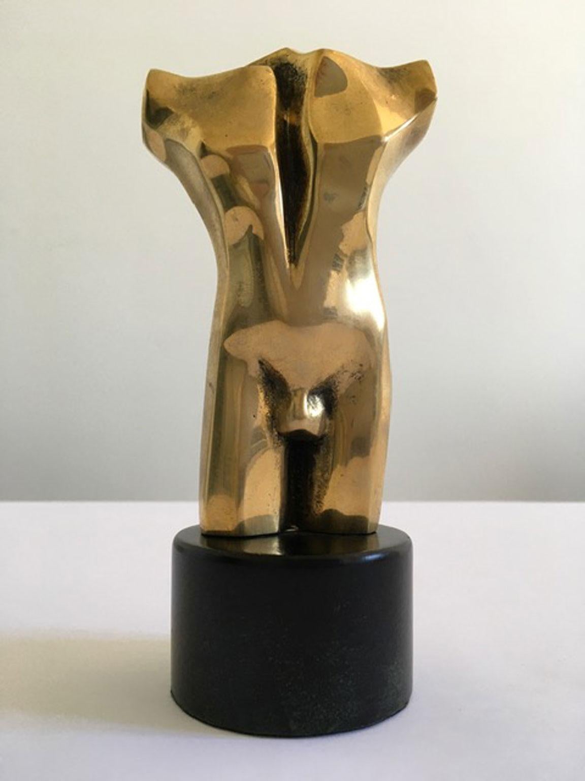 1980 Italien Ende des 20. Jahrhunderts Bronze Multiple Bust Him von Roberto Nanut, Italien – Sculpture von Lino Tine'
