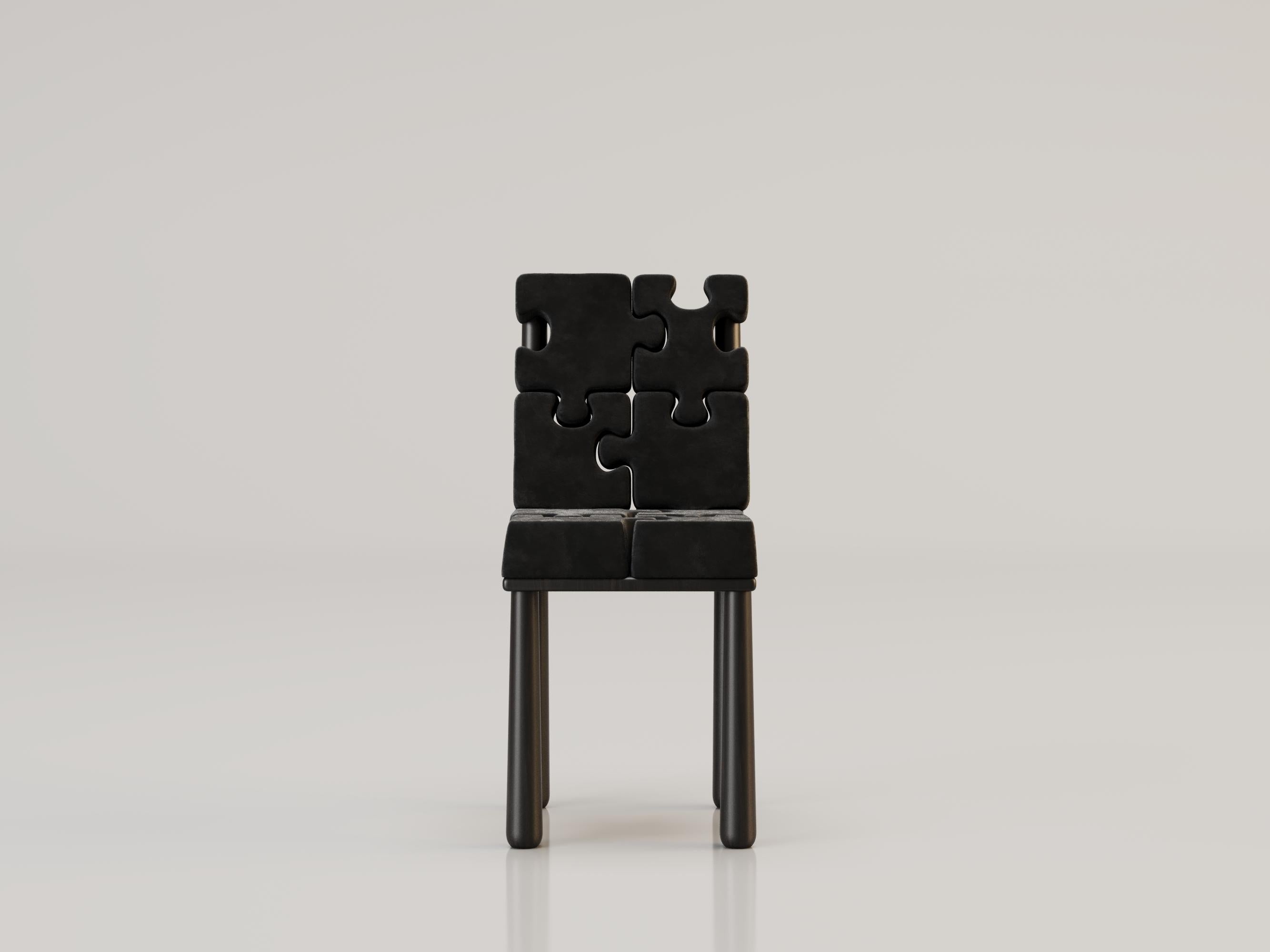 L'INSOLENTE Stuhl von Alexandre Ligios

WALNUSS UND SAMT

L 20 x B 20 X H 35

Der Stuhl im zeitgenössischen Design verfügt über einen massiven Eichenrahmen, der Ihrem Raum Wärme und Solidität verleiht. Seine Einzigartigkeit liegt in der wie