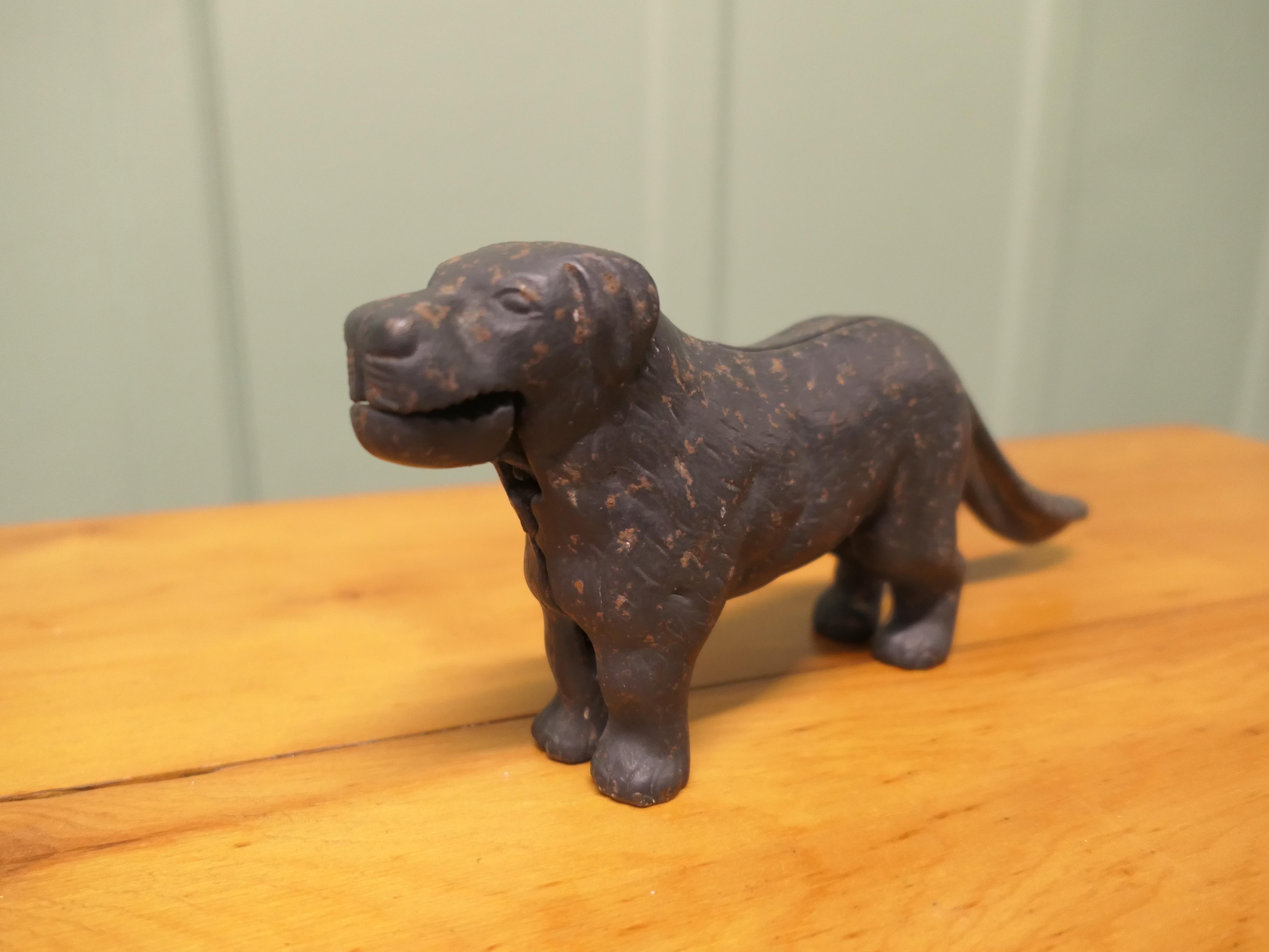 Linton Nutcracker in the Shape of a Dog The Nutcracker in the shape of a dog In Good Condition For Sale In Godshill, Isle of Wight